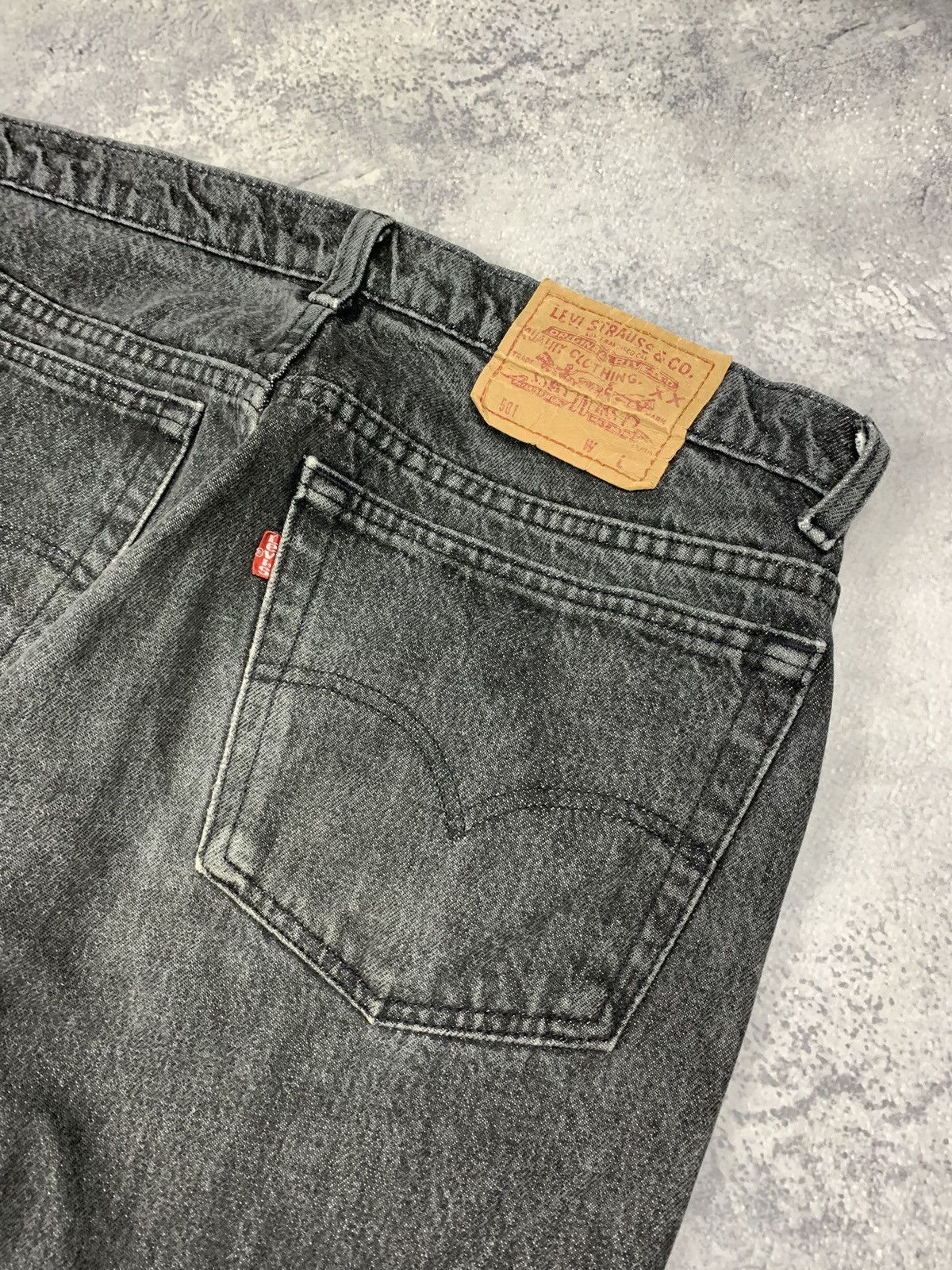 Levi's Vintage Levi’s 501 Red Tab Stonewashed Jeans Men’s Sz 36/32 Size US 36 / EU 52 - 5 Thumbnail