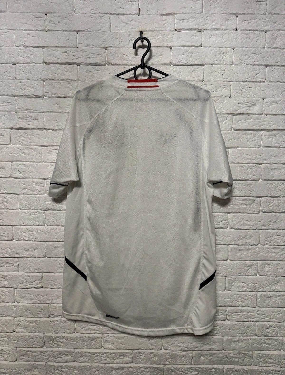 Puma Vintage Puma Austria 2010 Jersey Away Football Shirt Sz M Size US M / EU 48-50 / 2 - 7 Thumbnail