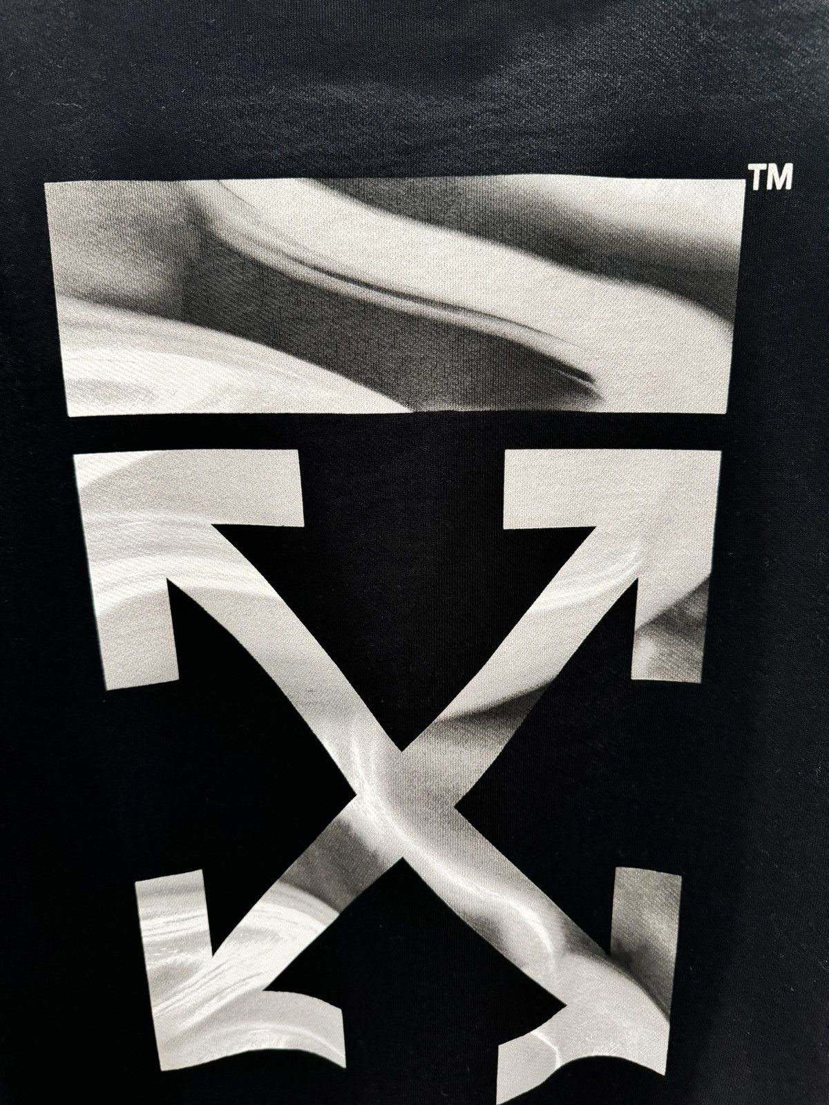 Off-White Off White Liquid Melt Crewneck Size US S / EU 44-46 / 1 - 3 Thumbnail