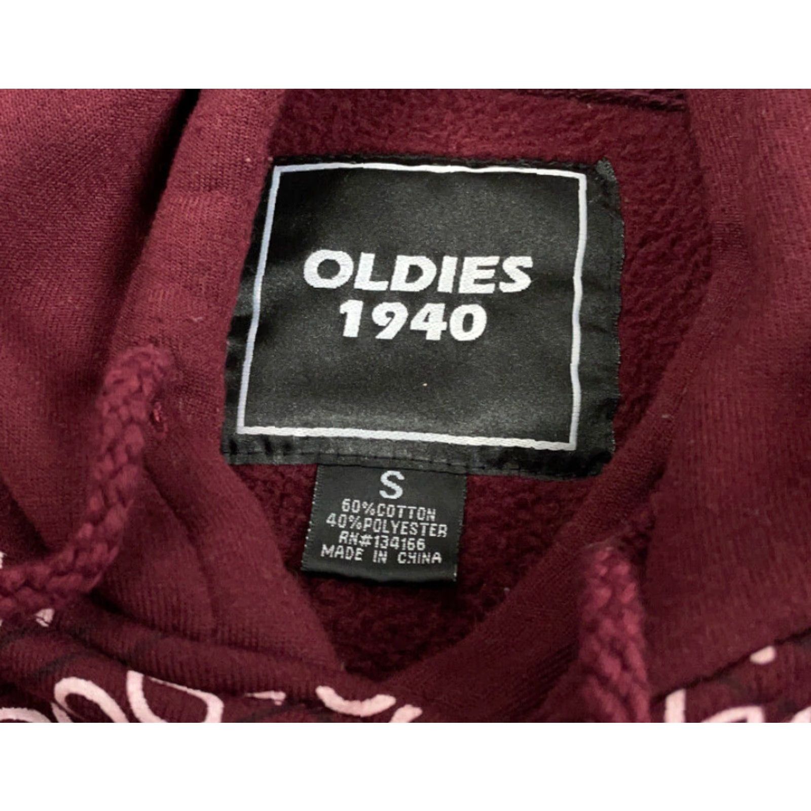 Etro VINTAGE Oldies 1940 Religious Hoodie Sweatshirt Men Small Red 90s Mary Guadalupe Graphic Print Size US S / EU 44-46 / 1 - 3 Thumbnail