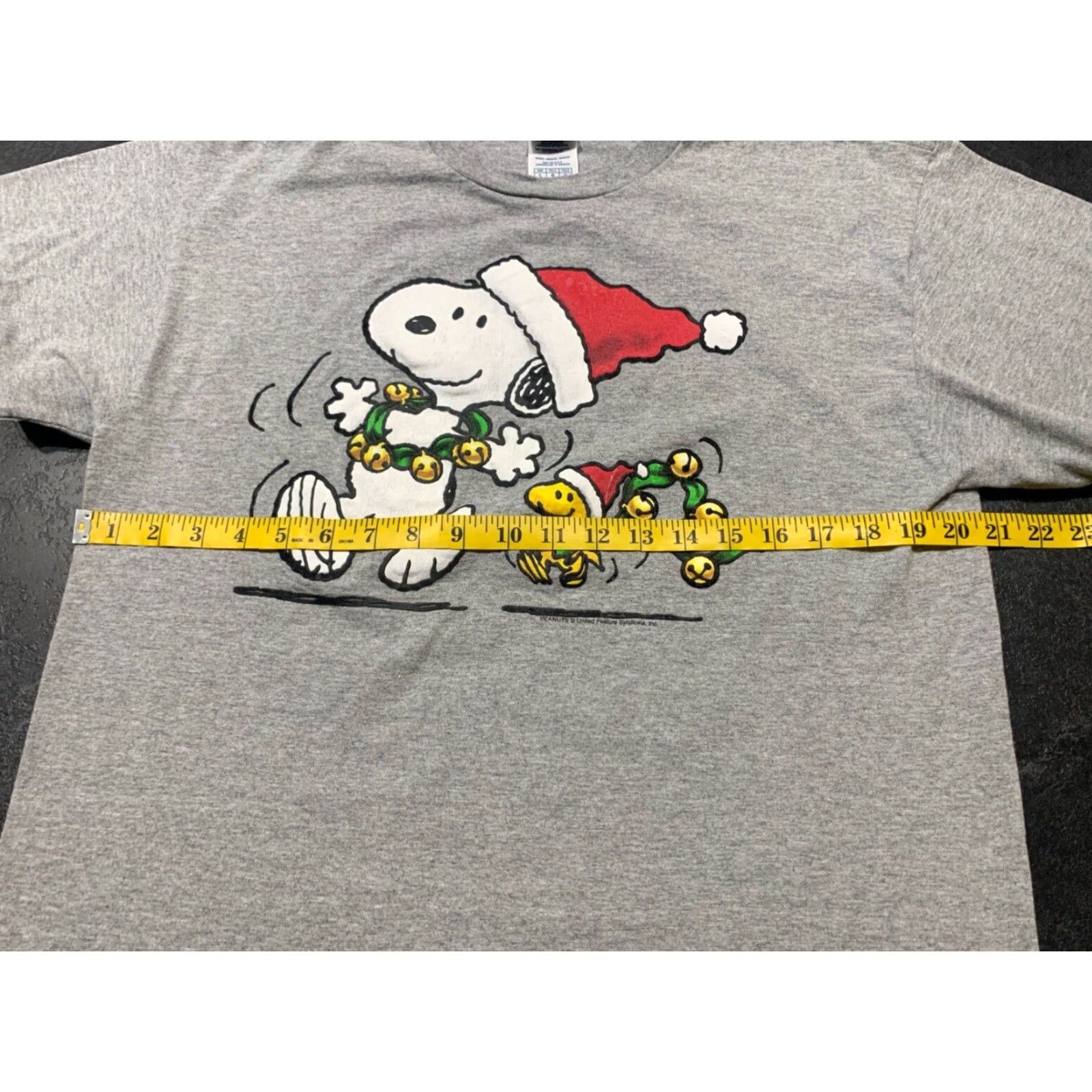 Peanuts Peanuts Snoopy Rockin Holiday Christmas T-Shirt Gray Men Large Size US L / EU 52-54 / 3 - 5 Thumbnail
