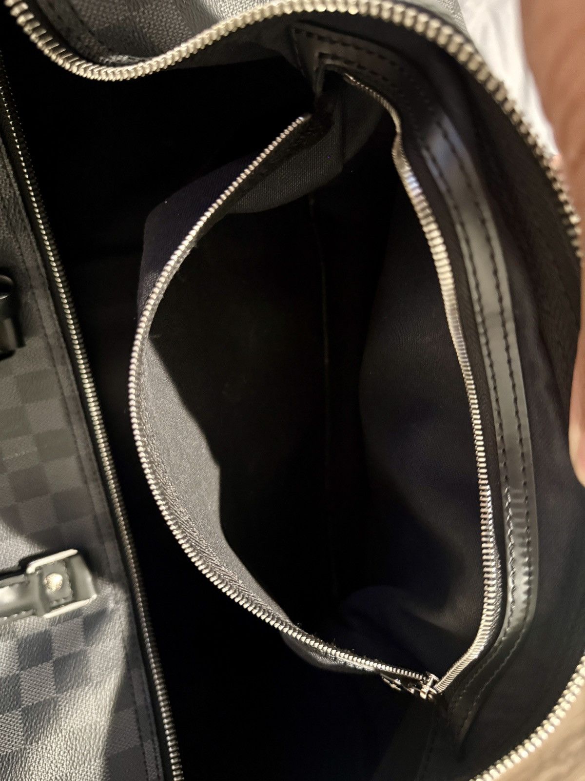 Louis Vuitton Louis Vuitton Keepall Bandoulière duffle bag Size 46 - 11 Thumbnail