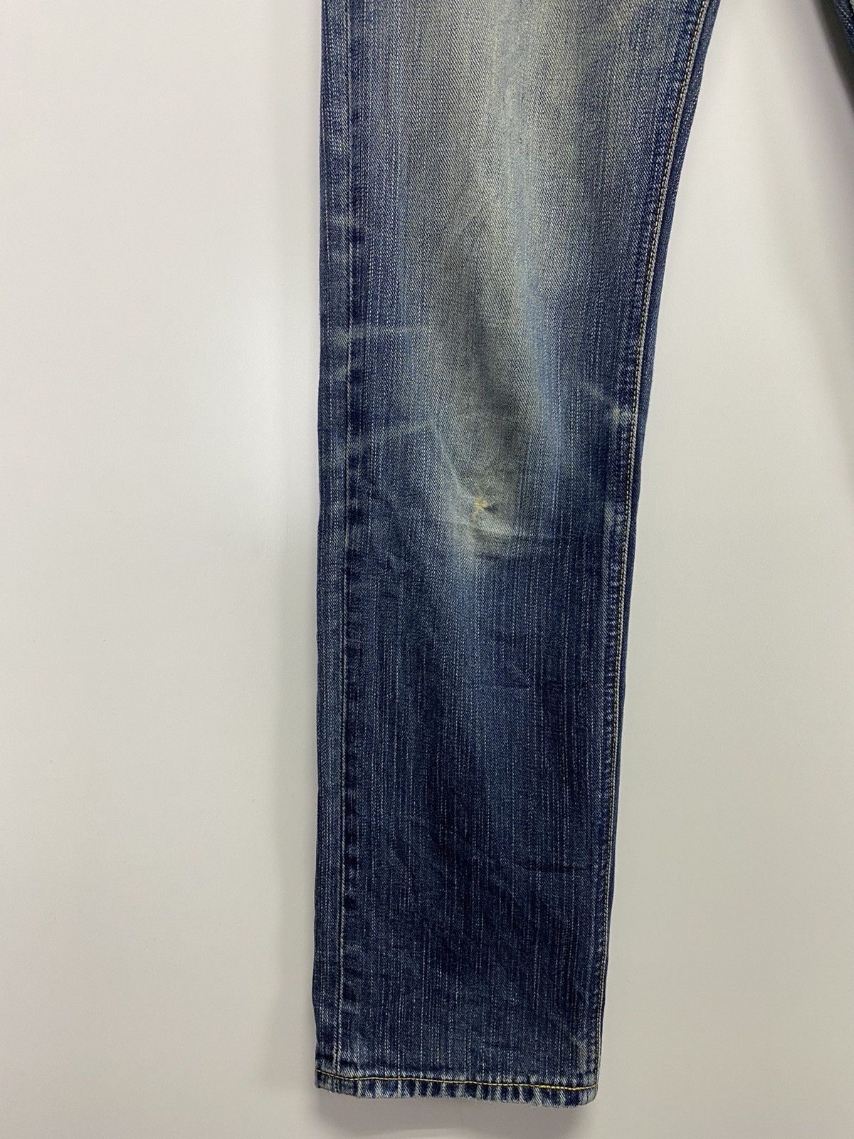 Lee × Vintage Vintage Lee distressed jeans Size US 32 / EU 48 - 5 Thumbnail