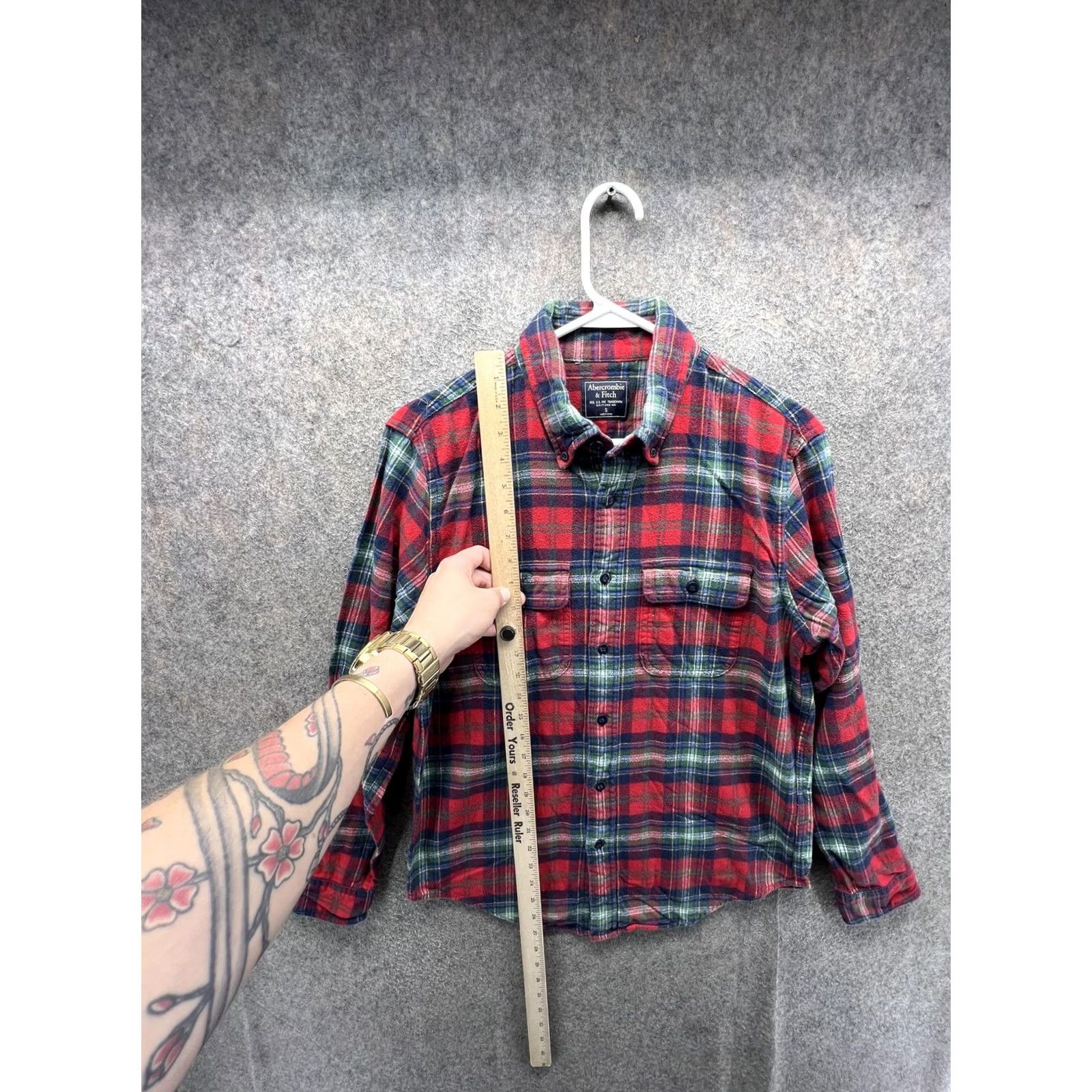 Abercrombie & Fitch Abercrombie & Fitch Shirt Mens Small Red Plaid Long Sleeve Flannel Button Up Size US S / EU 44-46 / 1 - 3 Thumbnail