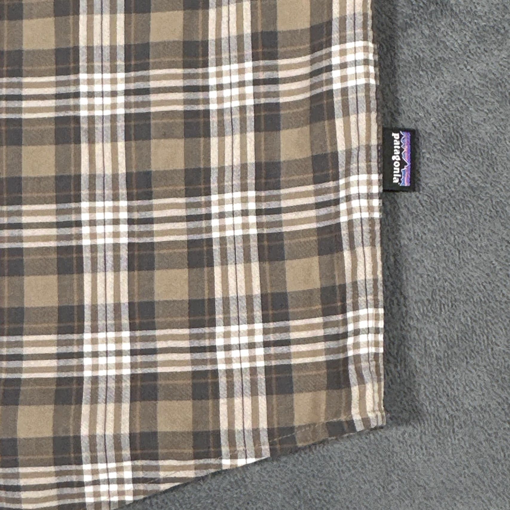 Patagonia Patagonia Shirt Mens L Brown Plaid Organic Cotton Short Sleeve Button Up Shirt Size US L / EU 52-54 / 3 - 3 Thumbnail