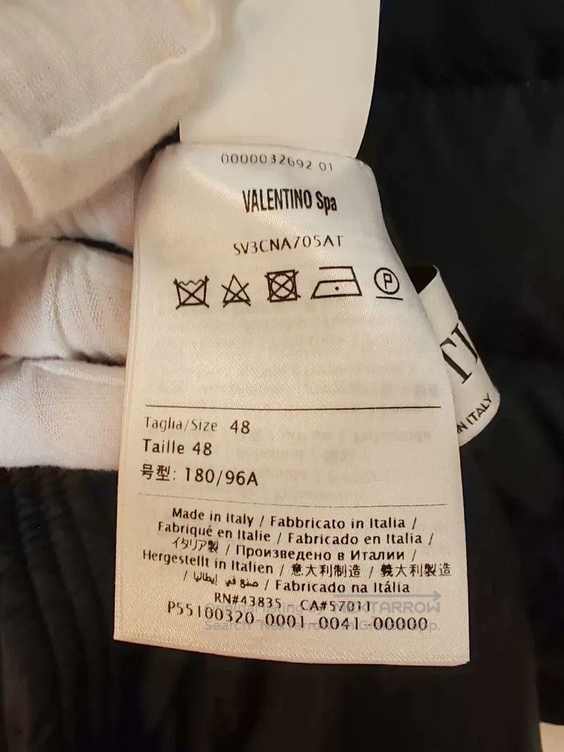 Valentino Valentino Down jacket with printed logos Size US M / EU 48-50 / 2 - 8 Thumbnail