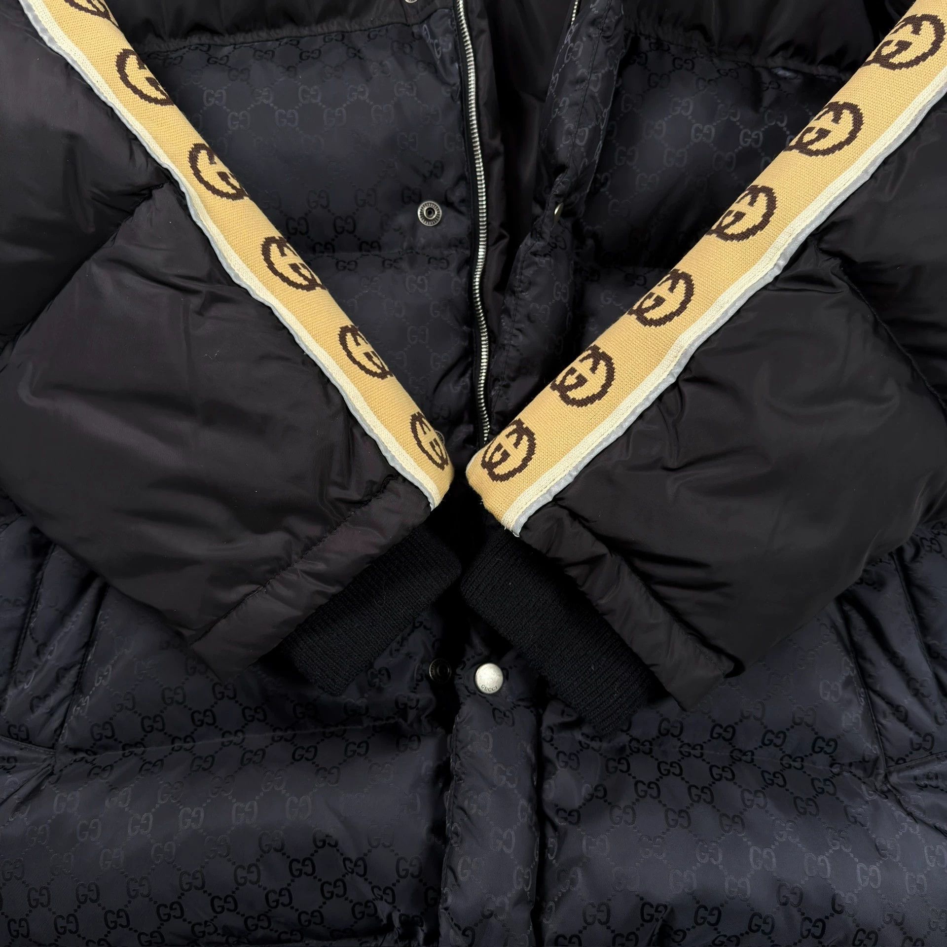 Gucci Gucci 3M Reflective Strip Black All-Over Print Down Jacket Size M / US 6-8 / IT 42-44 - 4 Thumbnail
