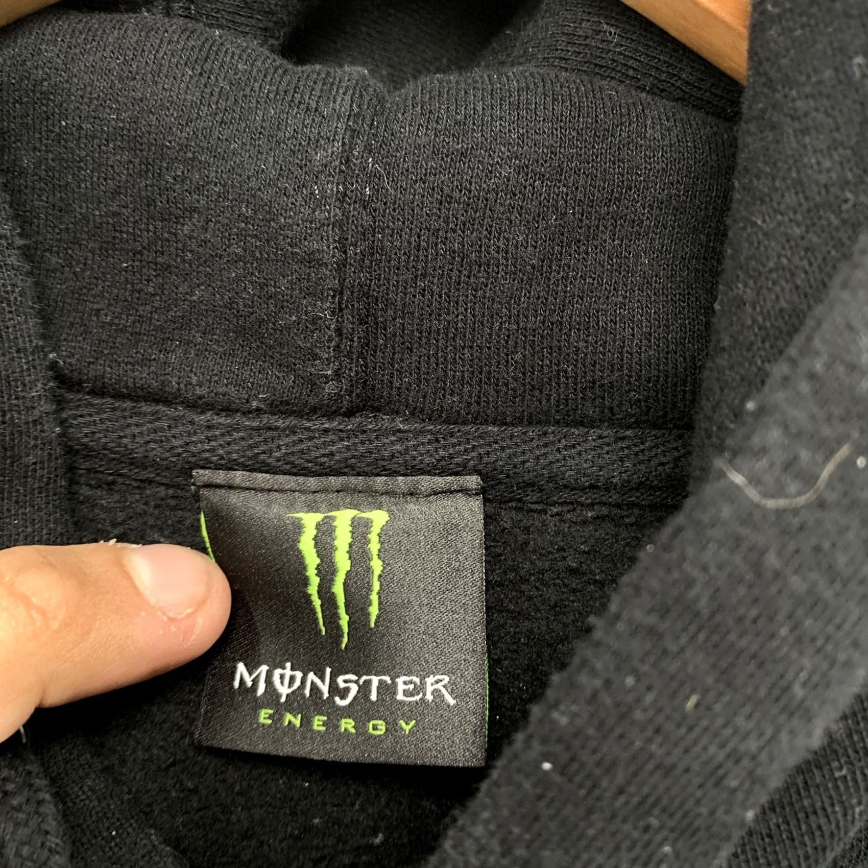 Vintage Monster Energy Hoodie Sweatshirt Mens XL Black Long Sleeve Pullover Size US XL / EU 56 / 4 - 4 Thumbnail
