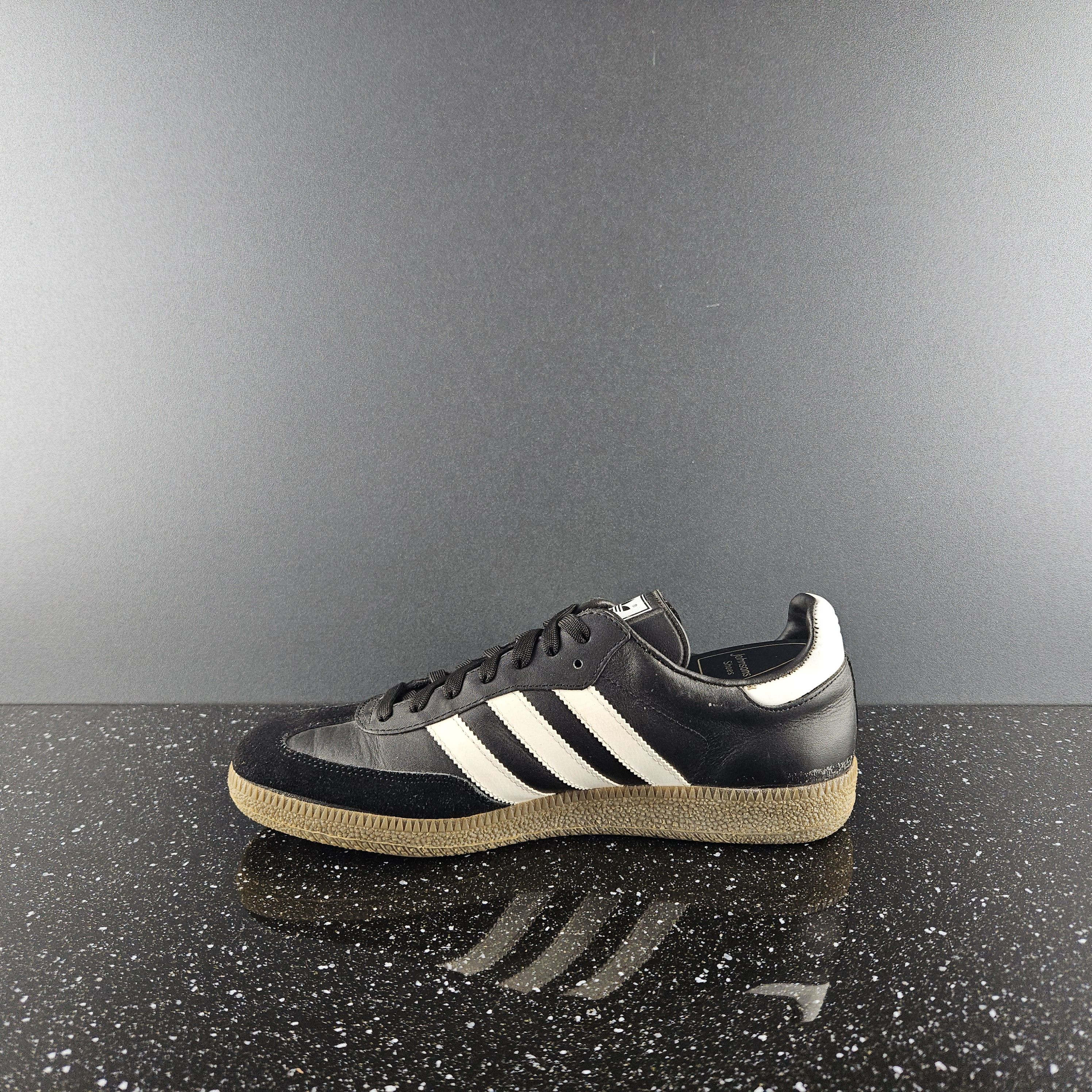 Adidas Vintage Adidas Samba black leather trainers Size US 9 / EU 42 - 2 Thumbnail