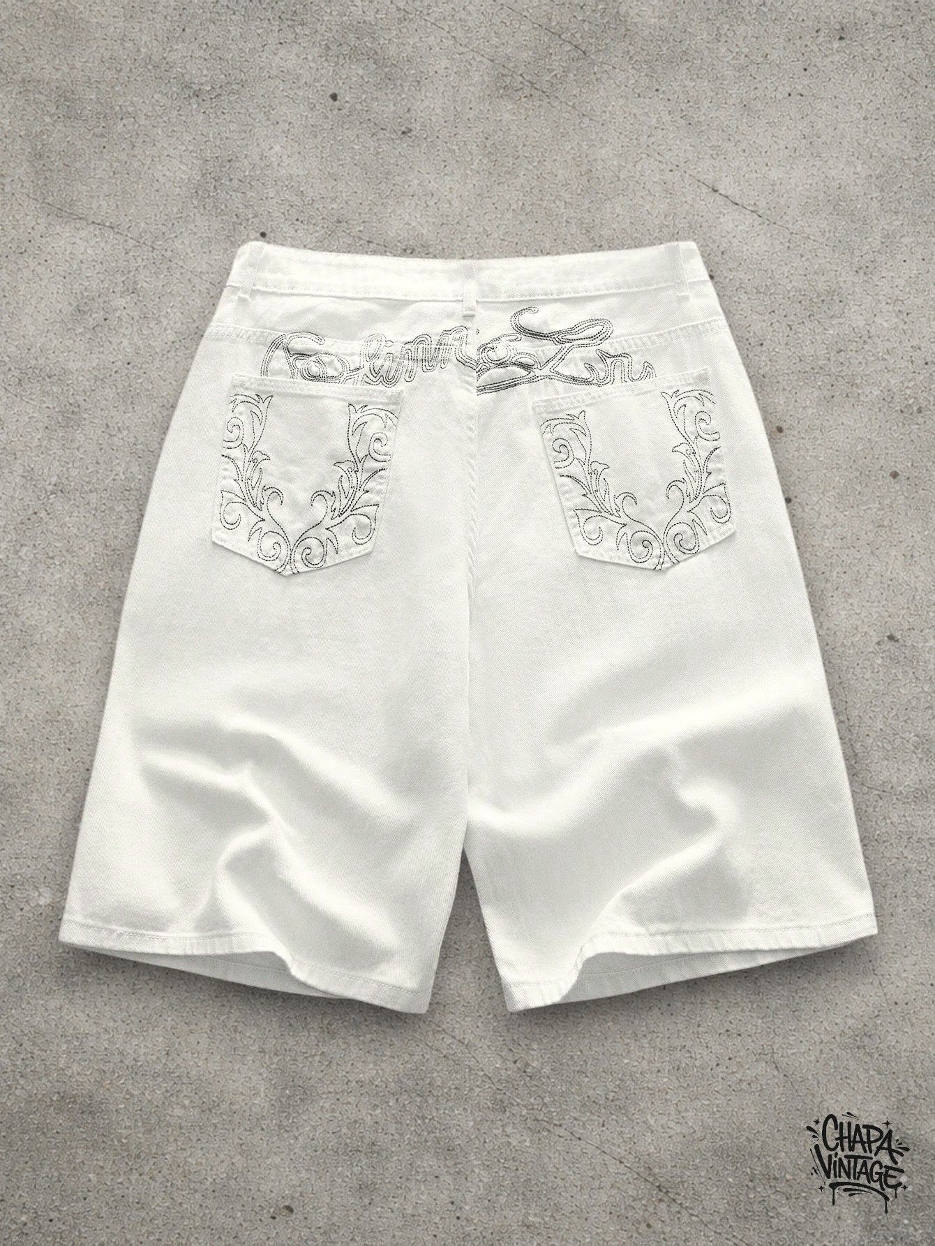 Vintage Fashion white shorts Size US 32 / EU 48 - 1 Thumbnail