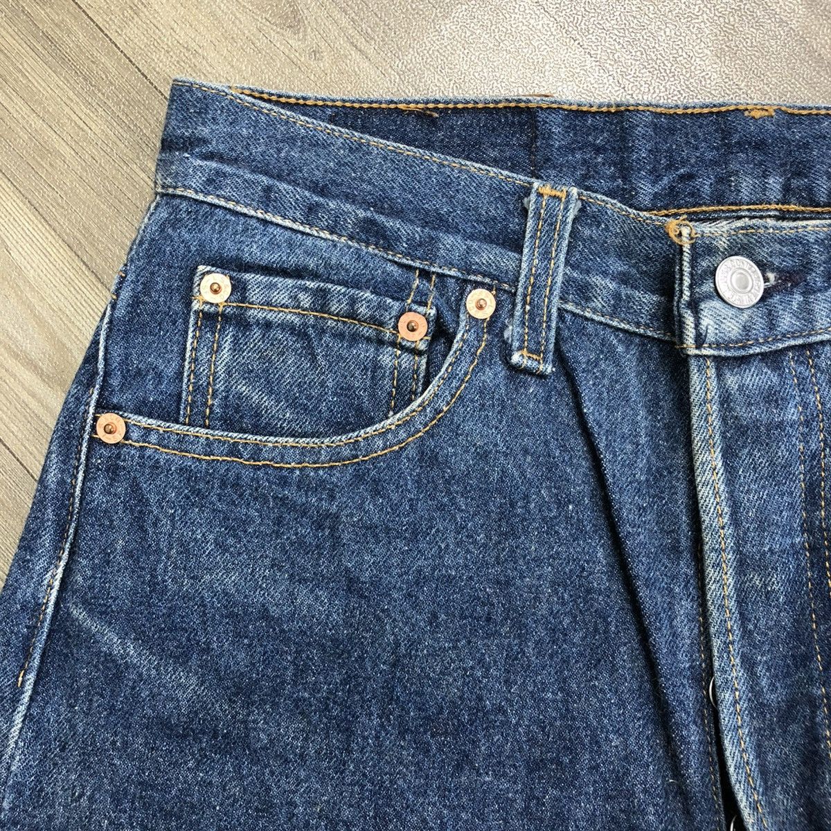 Levi's × Levi's Vintage Clothing × Vintage 🇺🇸 1990s Levis Strauss 501xx 30x36 Faded Blue Jeans Size US 29 - 16 Thumbnail