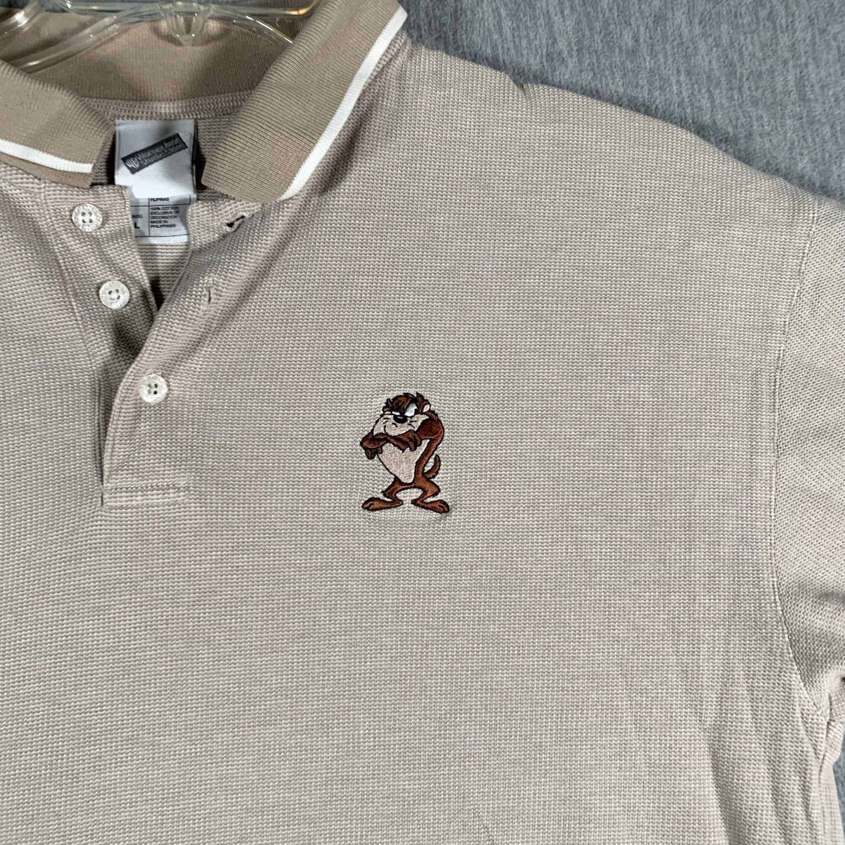 Vintage VINTAGE Warner Bros. Studio Store Tasmanian Devil Polo Shirt Mens L Beige Size US L / EU 52-54 / 3 - 4 Thumbnail