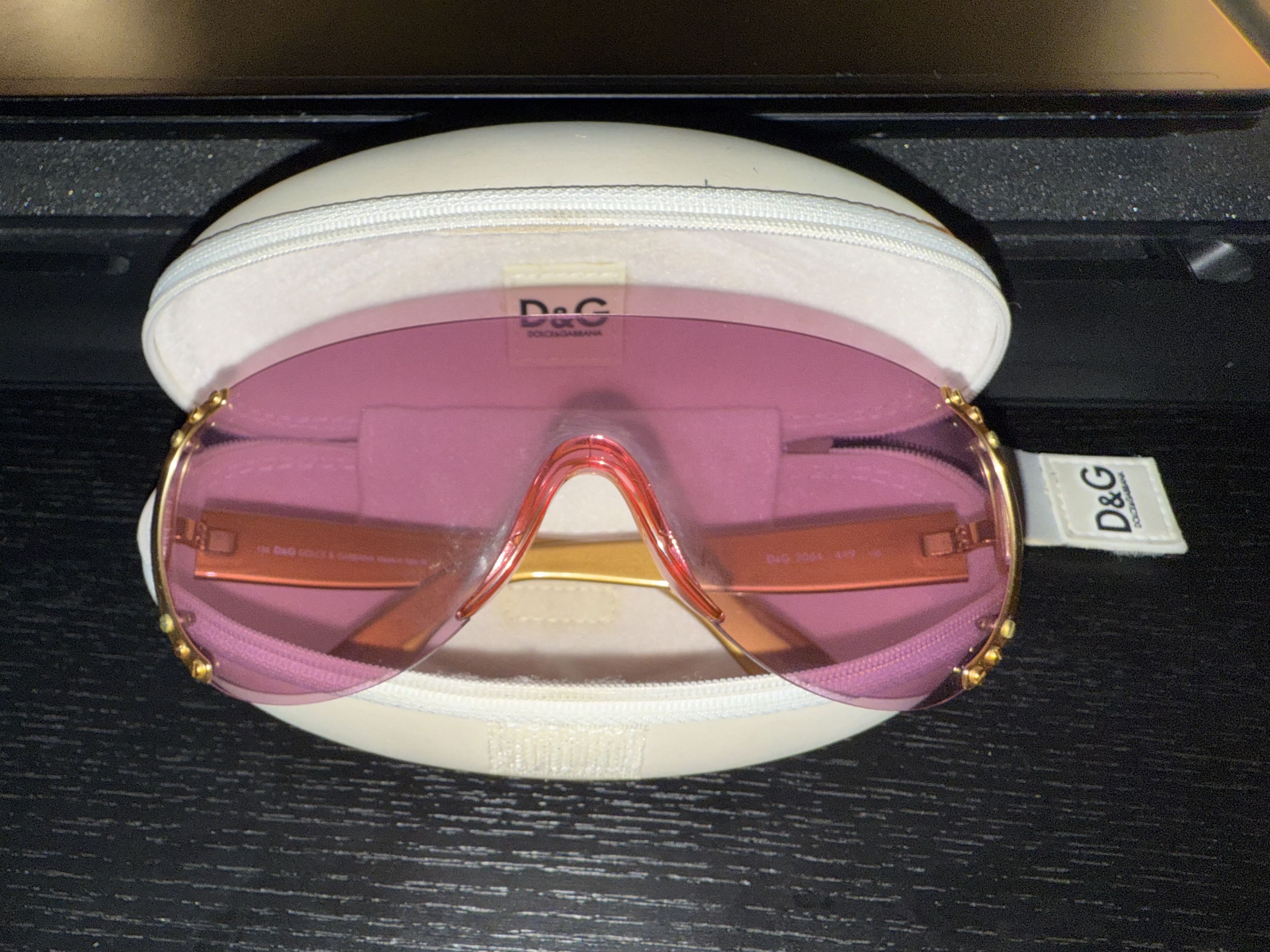 Dolce & Gabbana D&G pink and gold coke glasses w/ case Size ONE SIZE - 2 Thumbnail