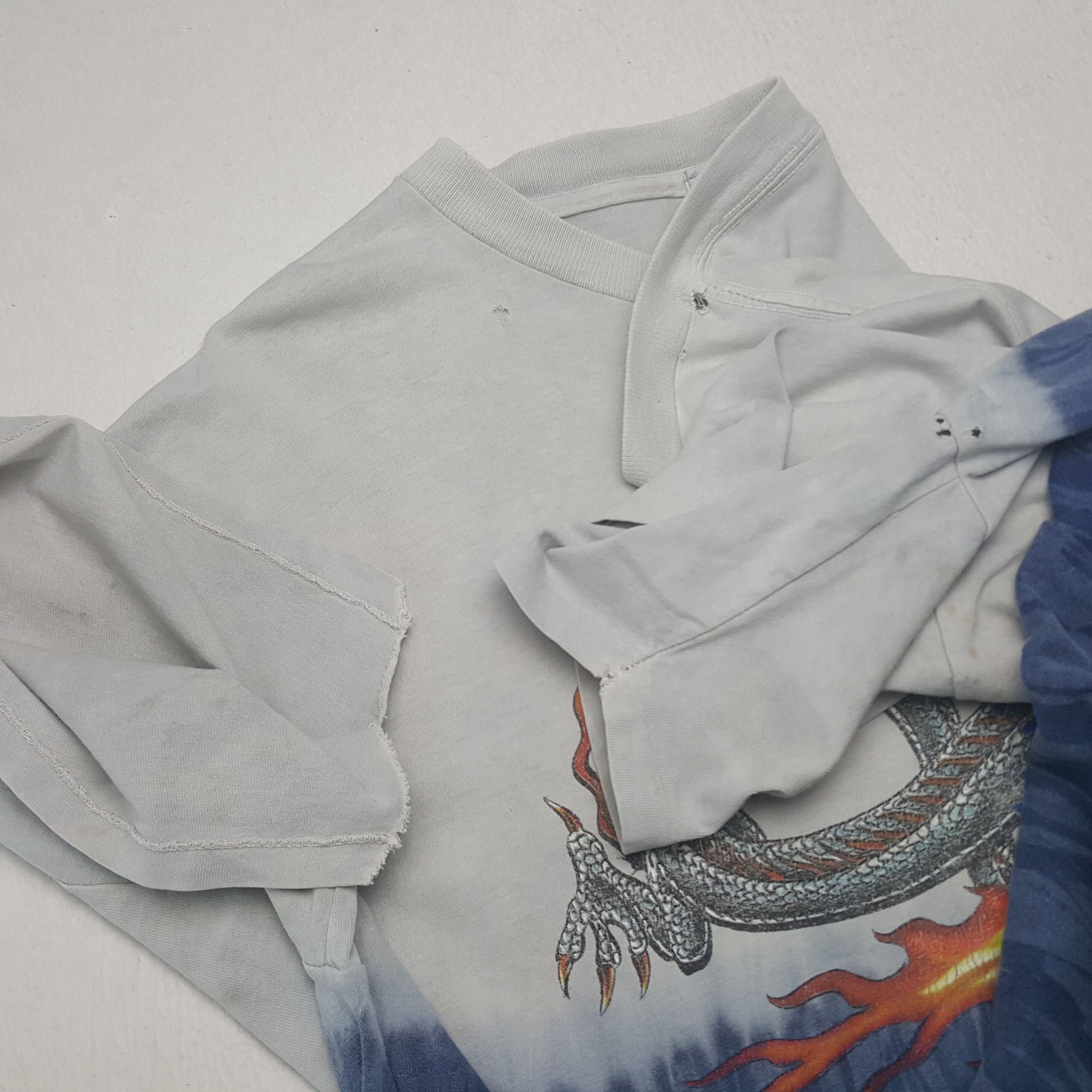 Vintage Vintage Na Pali Dragon Hip hop Art Jimmy Z Tshirt RR25 Size US XXL / EU 58 / 5 - 6 Thumbnail