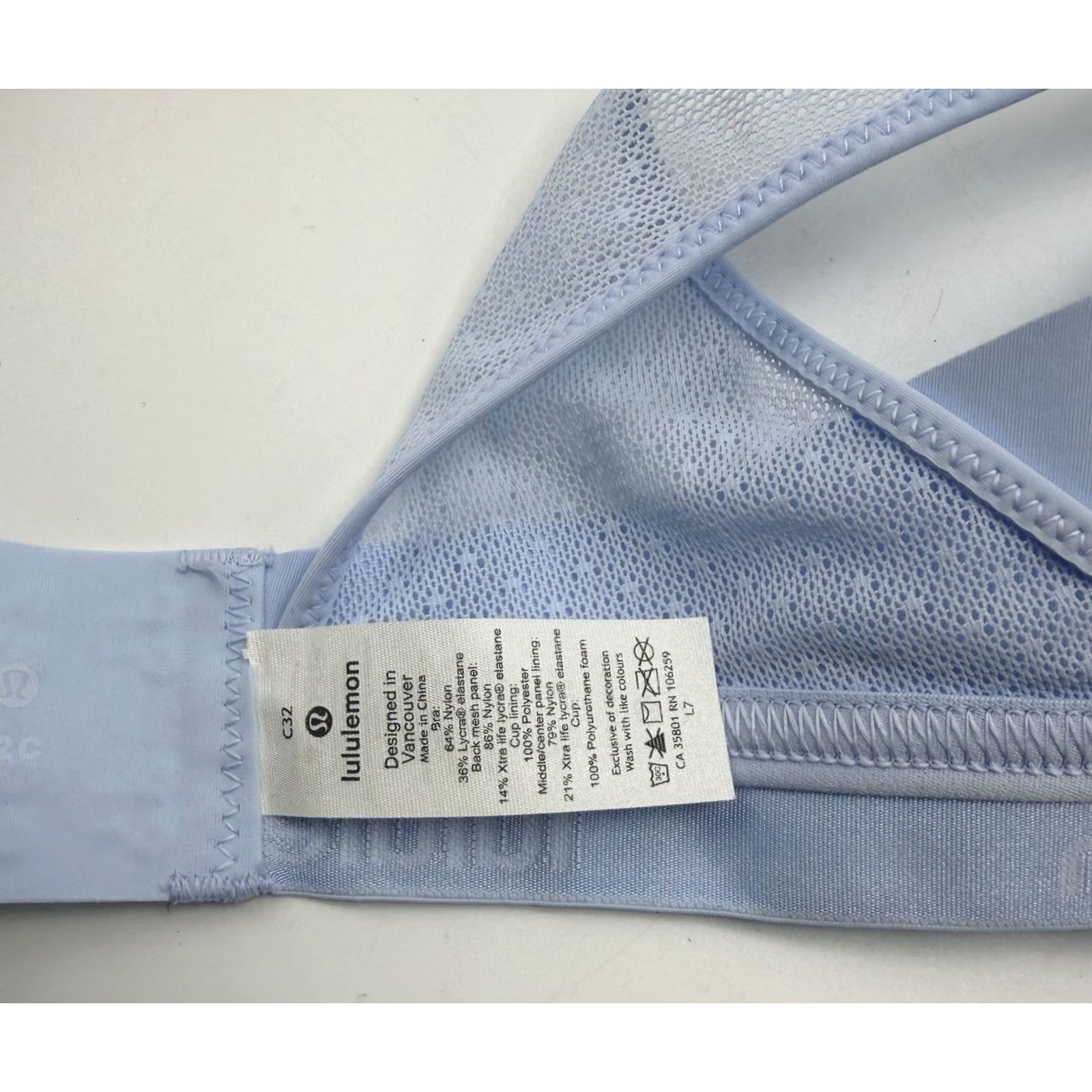 Lululemon Lululemon Up For It Bra Womens 32C Light Blue Padded Workout Gym Adjustable Sports Bra Size ONE SIZE - 6 Thumbnail