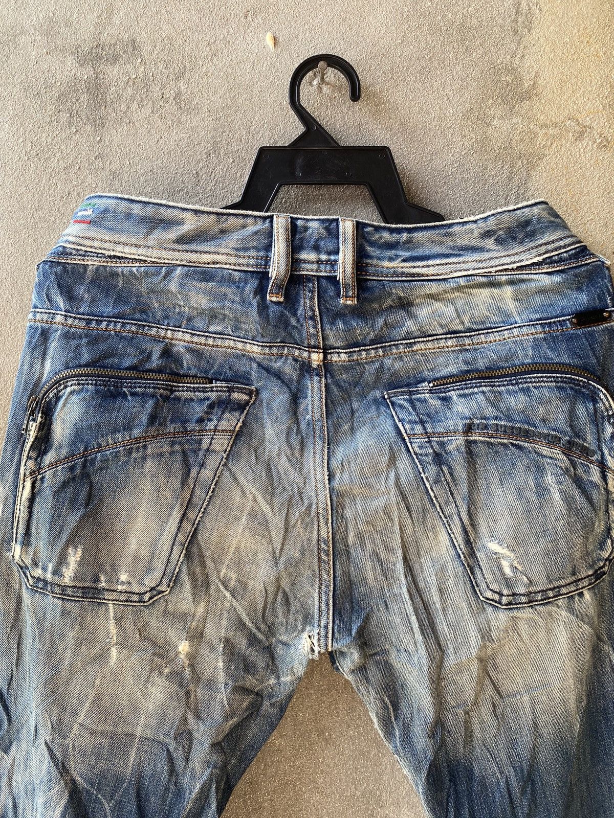 Diesel Diesel Poiak Acid Wash Made in Italy Denim Pants Size US 32 / EU 48 - 5 Thumbnail