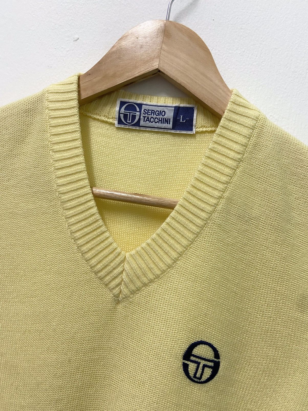 Sergio Tacchini × Vintage Vintage Sergio Tacchini Yellow Vest Size L / US 10 / IT 46 - 6 Thumbnail