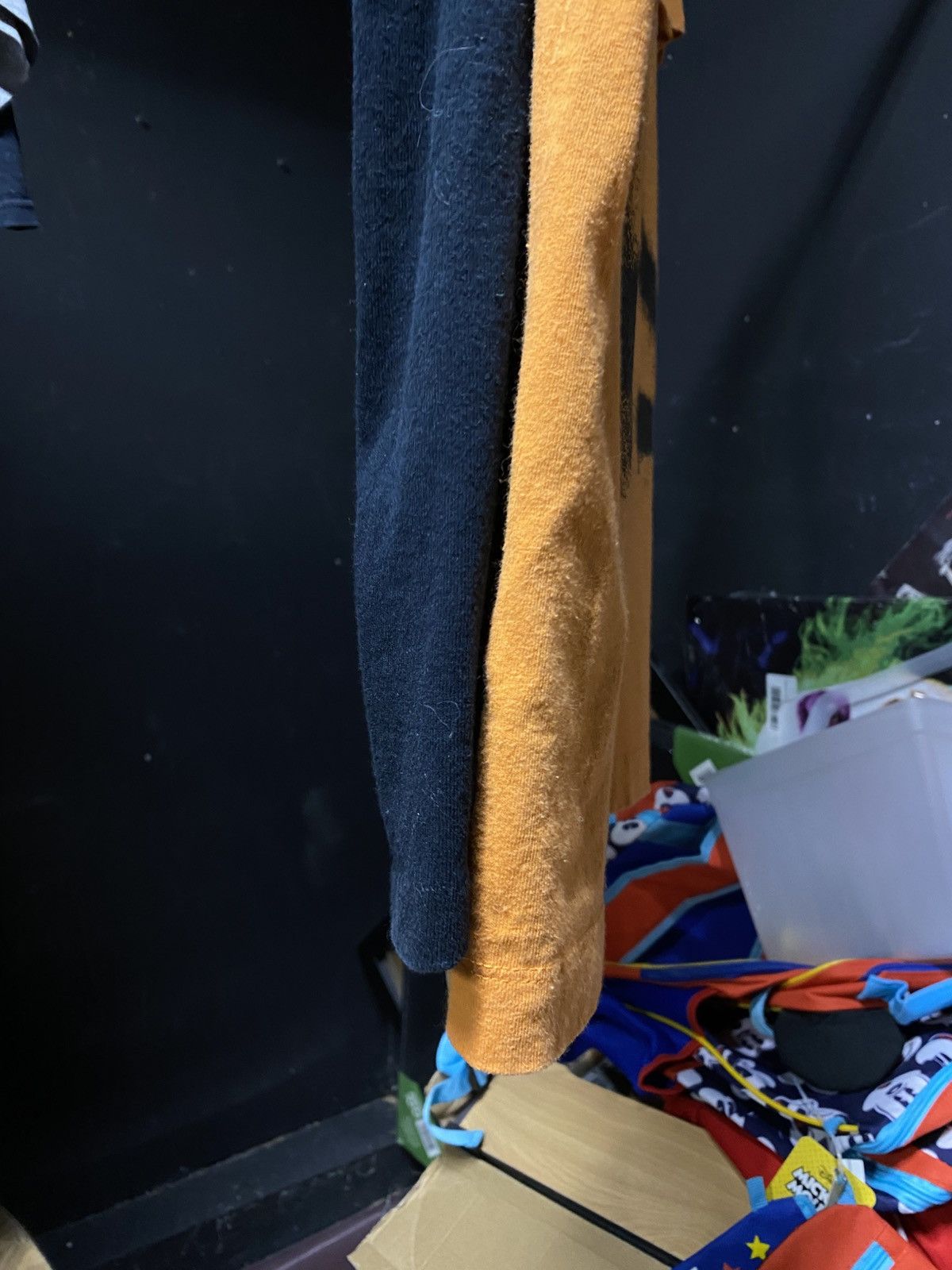 Off-White Off-White Virgil Spray Arrows Tee Shirt Preowned Large Size US L / EU 52-54 / 3 - 3 Thumbnail