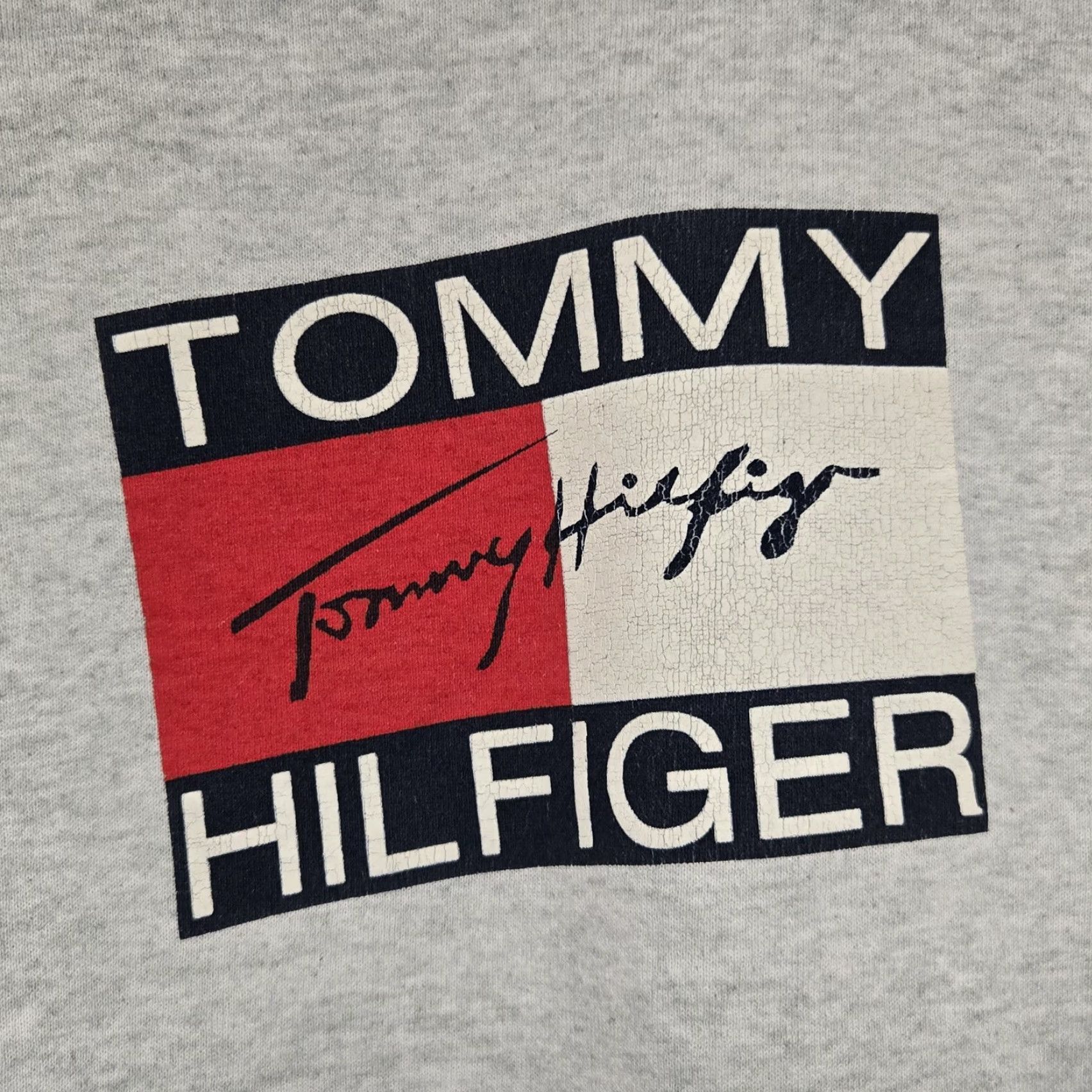 Tommy Hilfiger VINTAGE Tommy Hilfiger Mens Sweatshirt Crewneck Big Flag Logo XL Gray Regular Size XL Shirt Size US XL / EU 56 / 4 - 4 Thumbnail