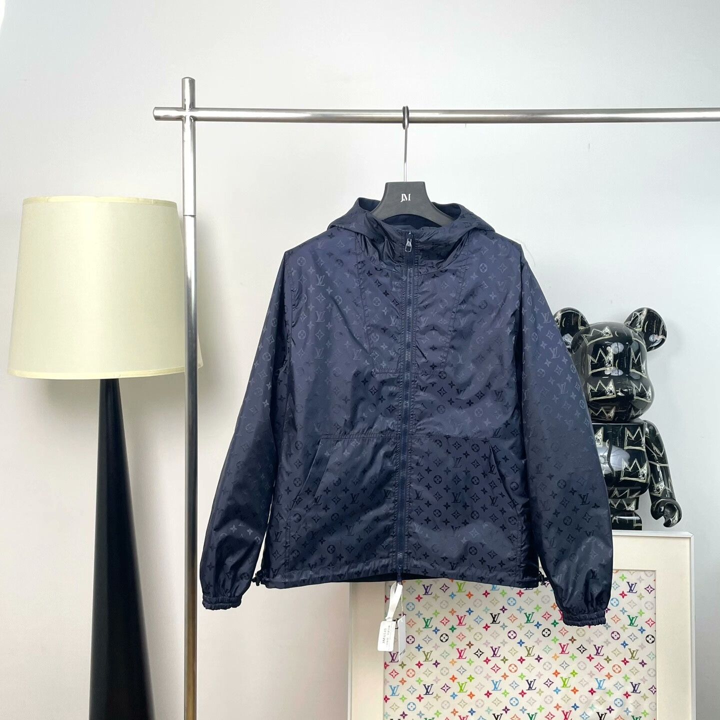 Louis Vuitton Louis Vuitton Retro Jacket L Women Size L / US 10 / IT 46 - 1 Thumbnail