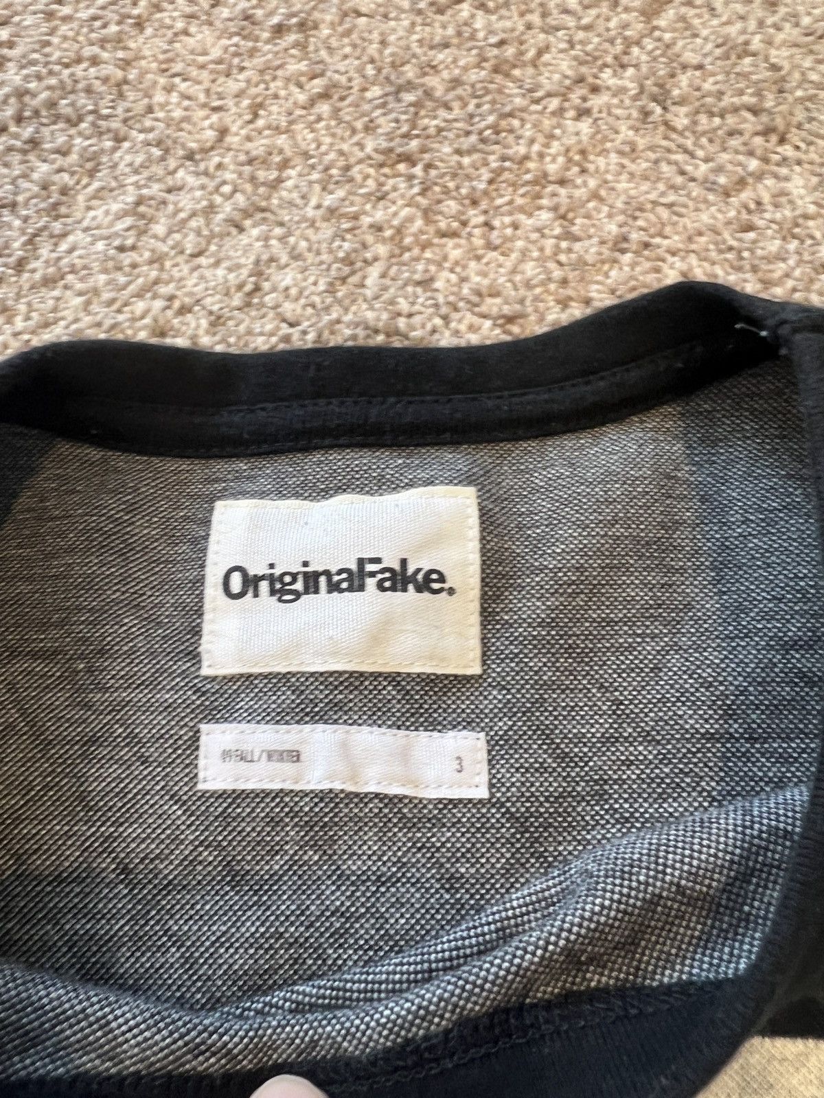 Original Fake Like new Original Fake OF Kaws short sleeve t-shirt size 3 Size US L / EU 52-54 / 3 - 3 Thumbnail