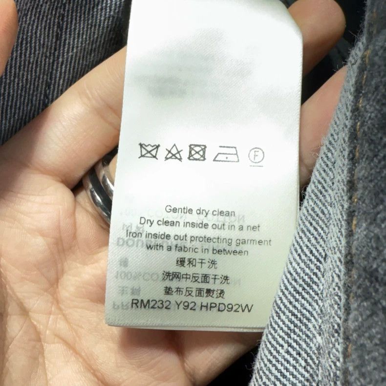 Louis Vuitton Louis Vuitton 23 New Logo Letter Print Irregular Cut Decon Size US 36 / EU 52 - 7 Thumbnail