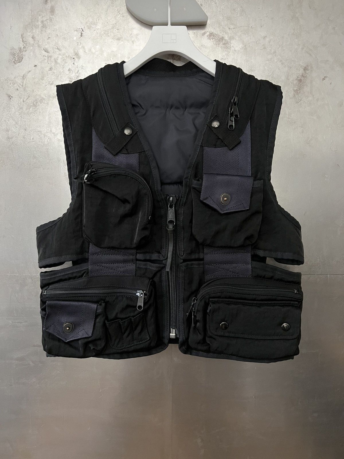 Issey Miyake Issey Miyake AW96 Parachute Cargo Vest Size US L / EU 52-54 / 3 - 1 Thumbnail