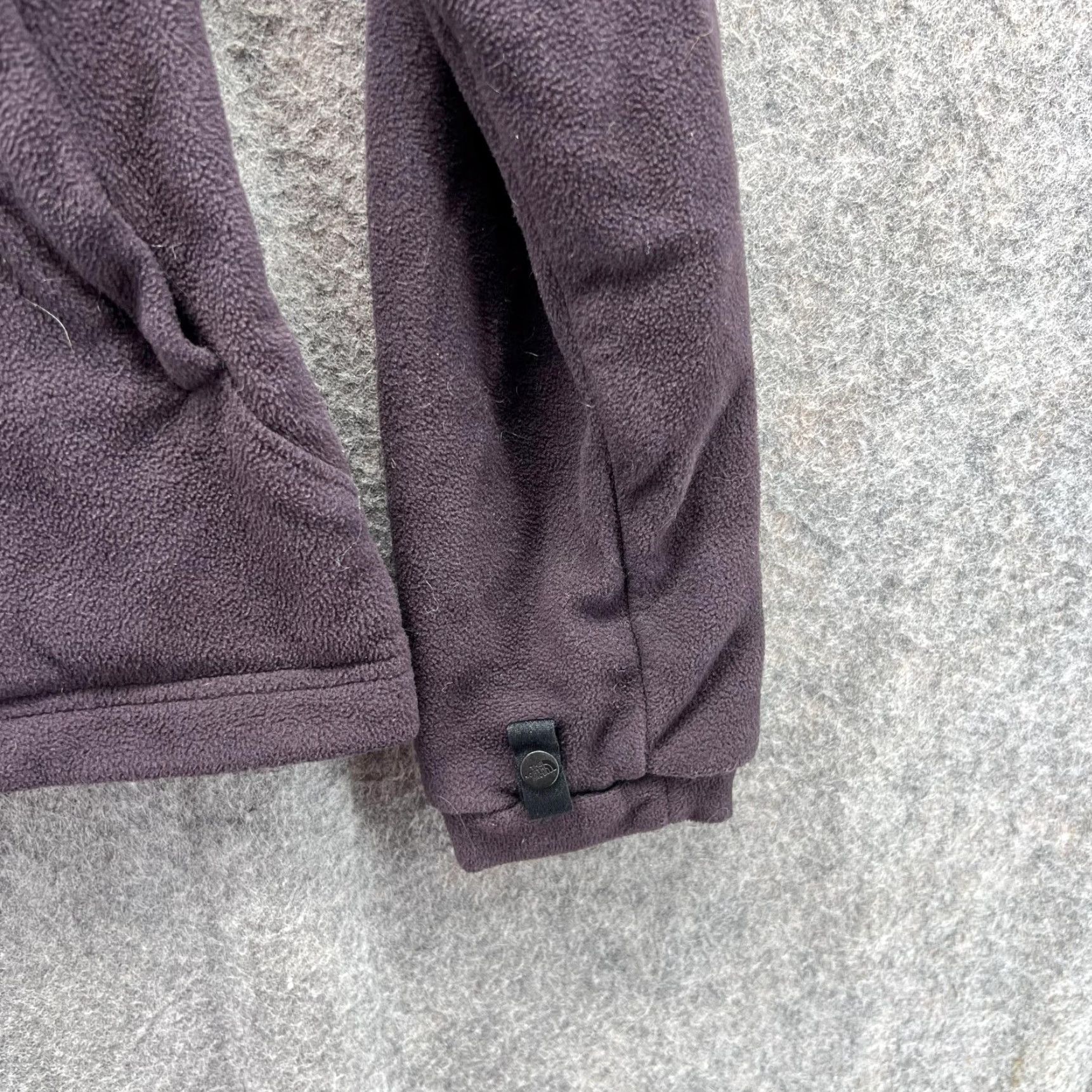 The North Face VINTAGE? The North Face Sweater Women XS Polartec Burgundy Full Zip Fleece Jacket Size XS / US 0-2 / IT 36-38 - 6 Thumbnail