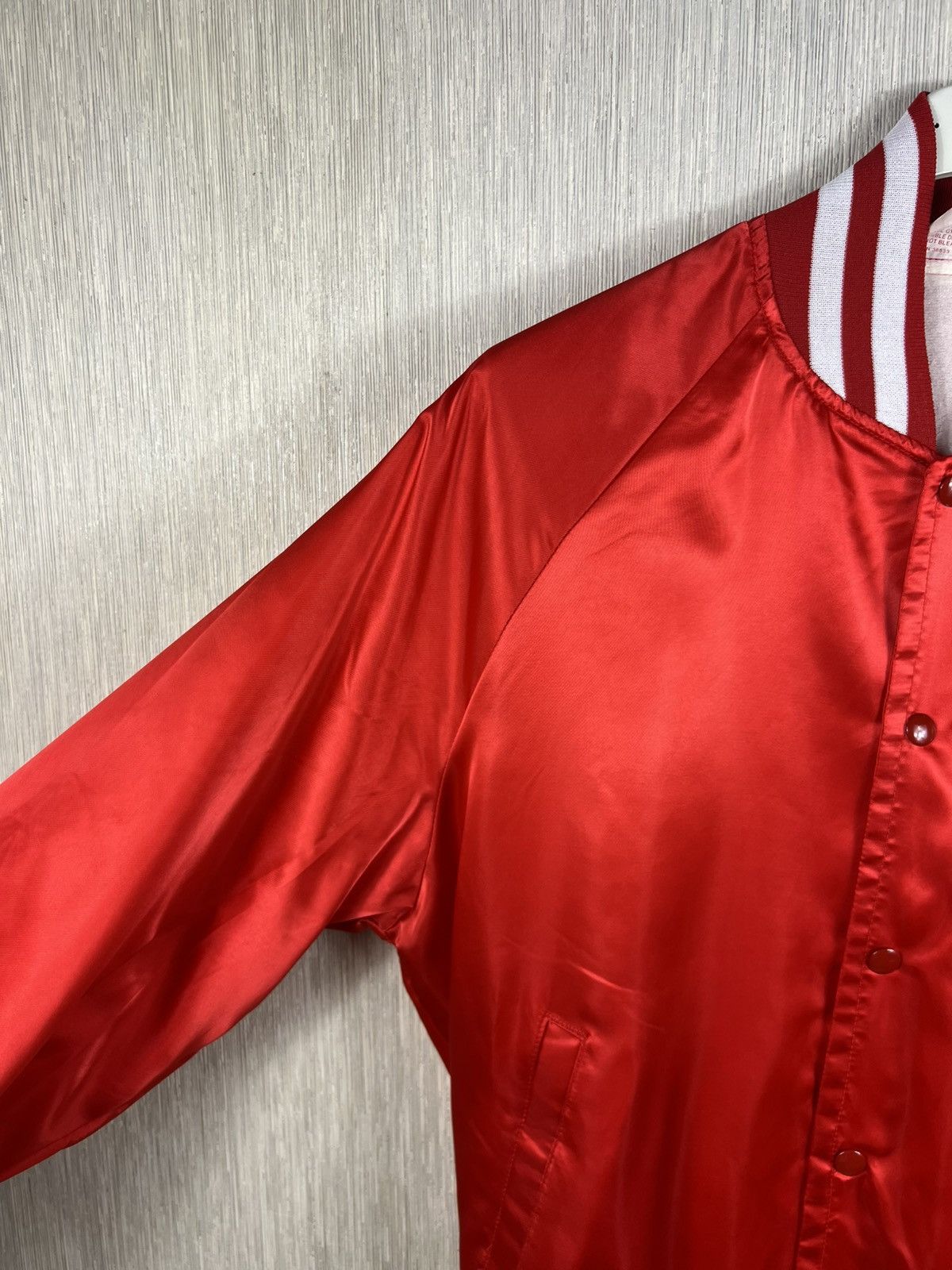 Vintage Vintage Budweiser official product satin beer bomber jacket Size US L / EU 52-54 / 3 - 10 Thumbnail