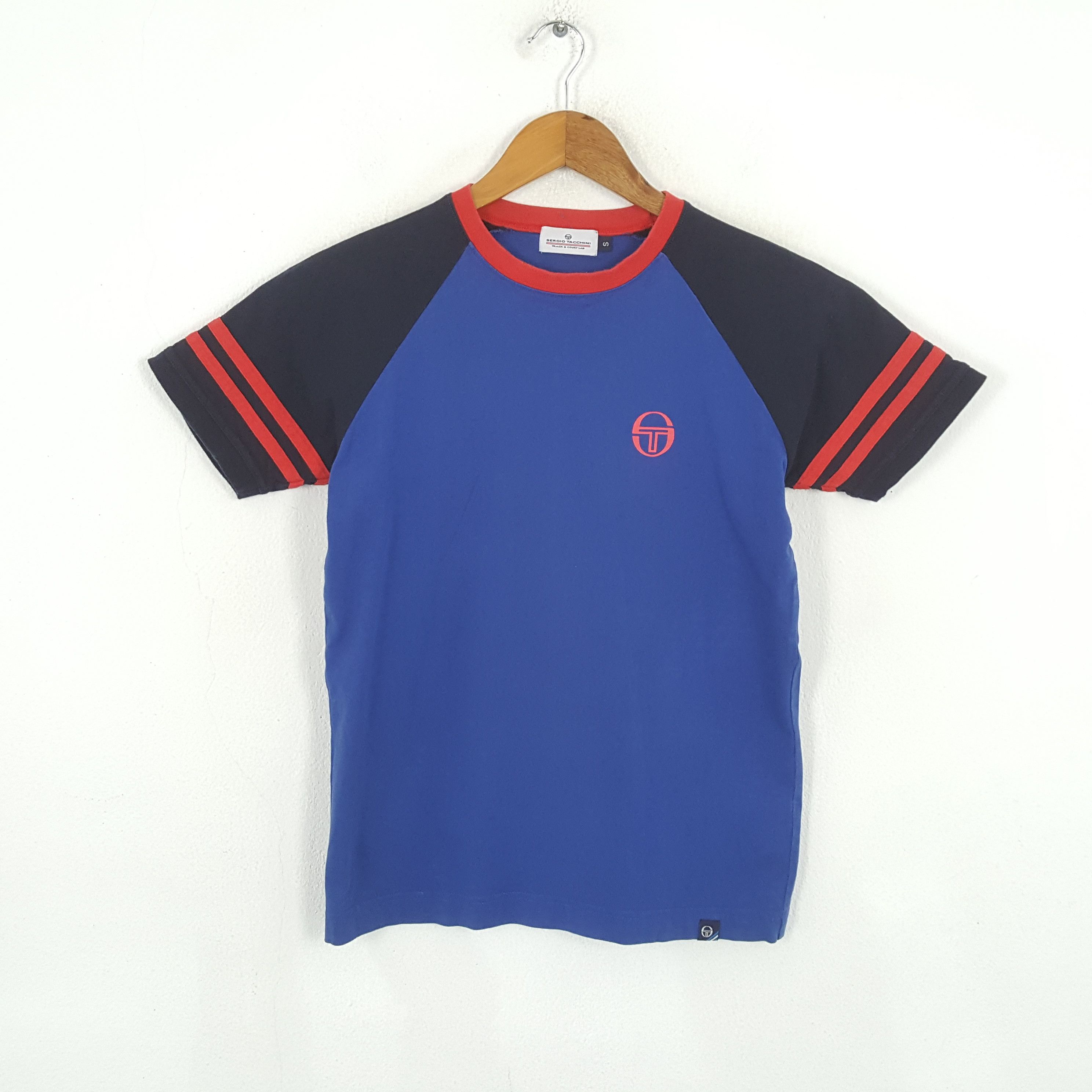 Sergio Tacchini × Vintage Vintage SERGIO TACHINI Sportswear Brand T-Shirt Size US M / EU 48-50 / 2 - 1 Thumbnail