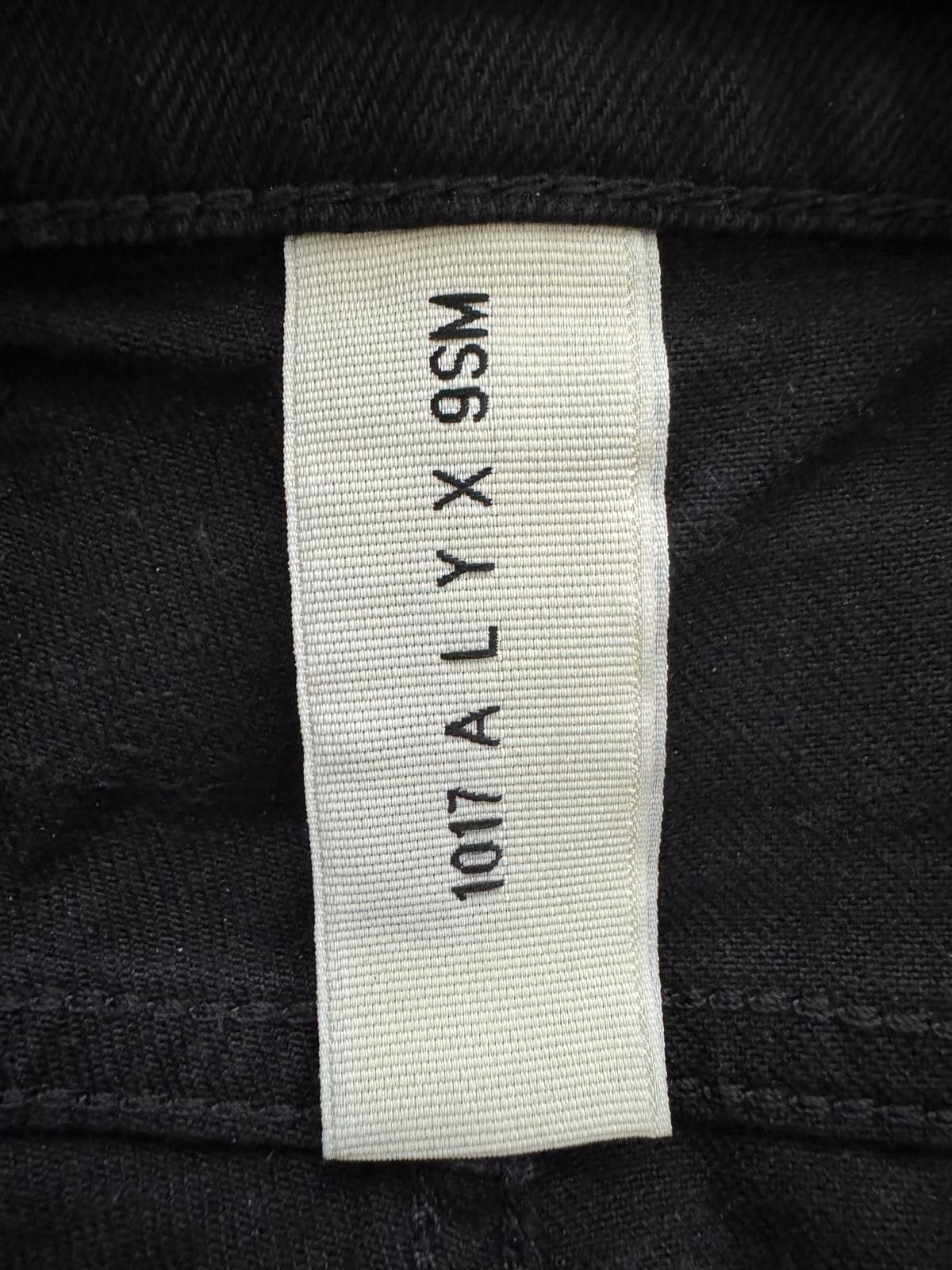 1017 ALYX 9SM 1017 ALYX 9SM Slim Jeans Size US 32 / EU 48 - 4 Thumbnail