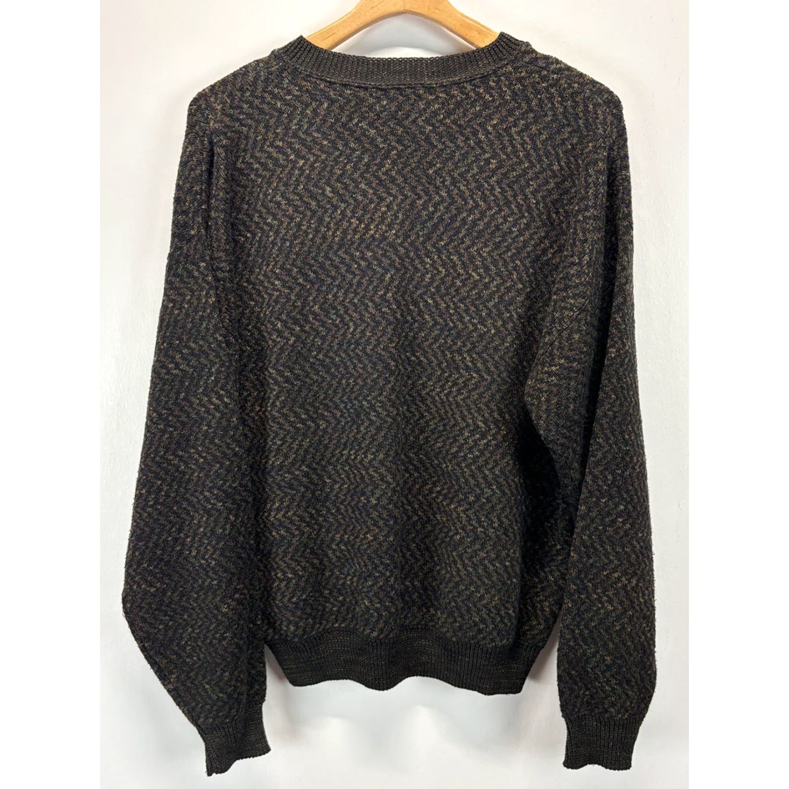 Vintage VINTAGE Sundance V-Neck Sweater Men’s Medium Brown 80s Pullover Long Sleeve Knit Size US M / EU 48-50 / 2 - 2 Thumbnail