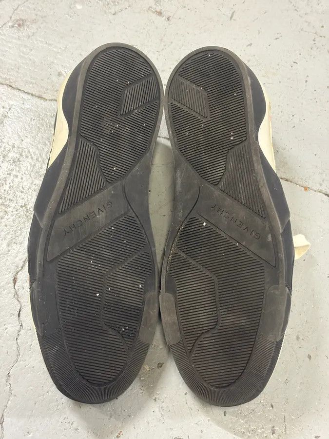 Givenchy 2010s Givenchy Tyson Floral Sneakers by Riccardo Tisci Size US 11 / EU 44 - 8 Thumbnail