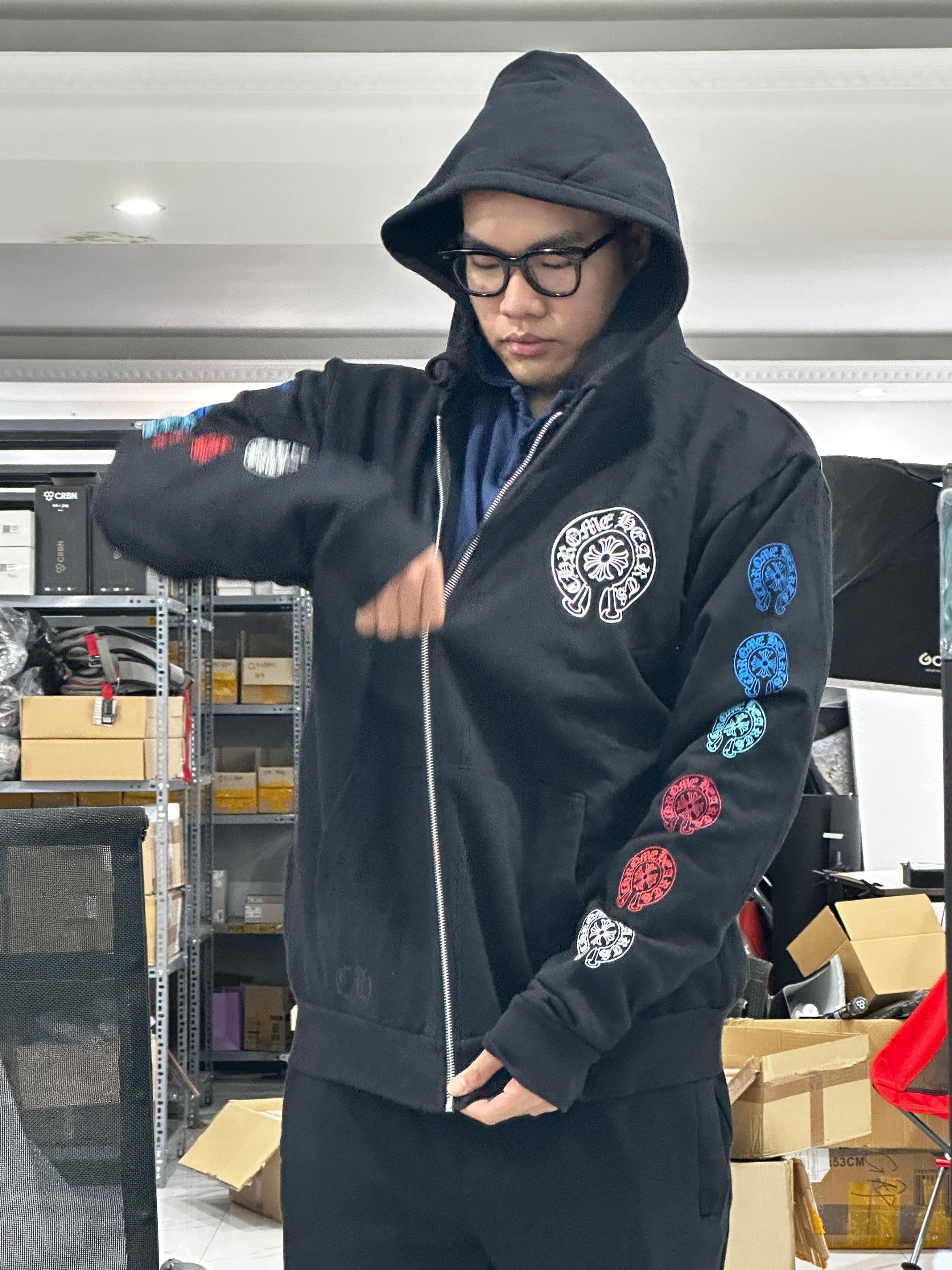 Chrome Hearts CHROME HEARTS Multi Color Horseshoe Logo Zip Up Hoodie BLACK Size US L / EU 52-54 / 3 - 13 Thumbnail