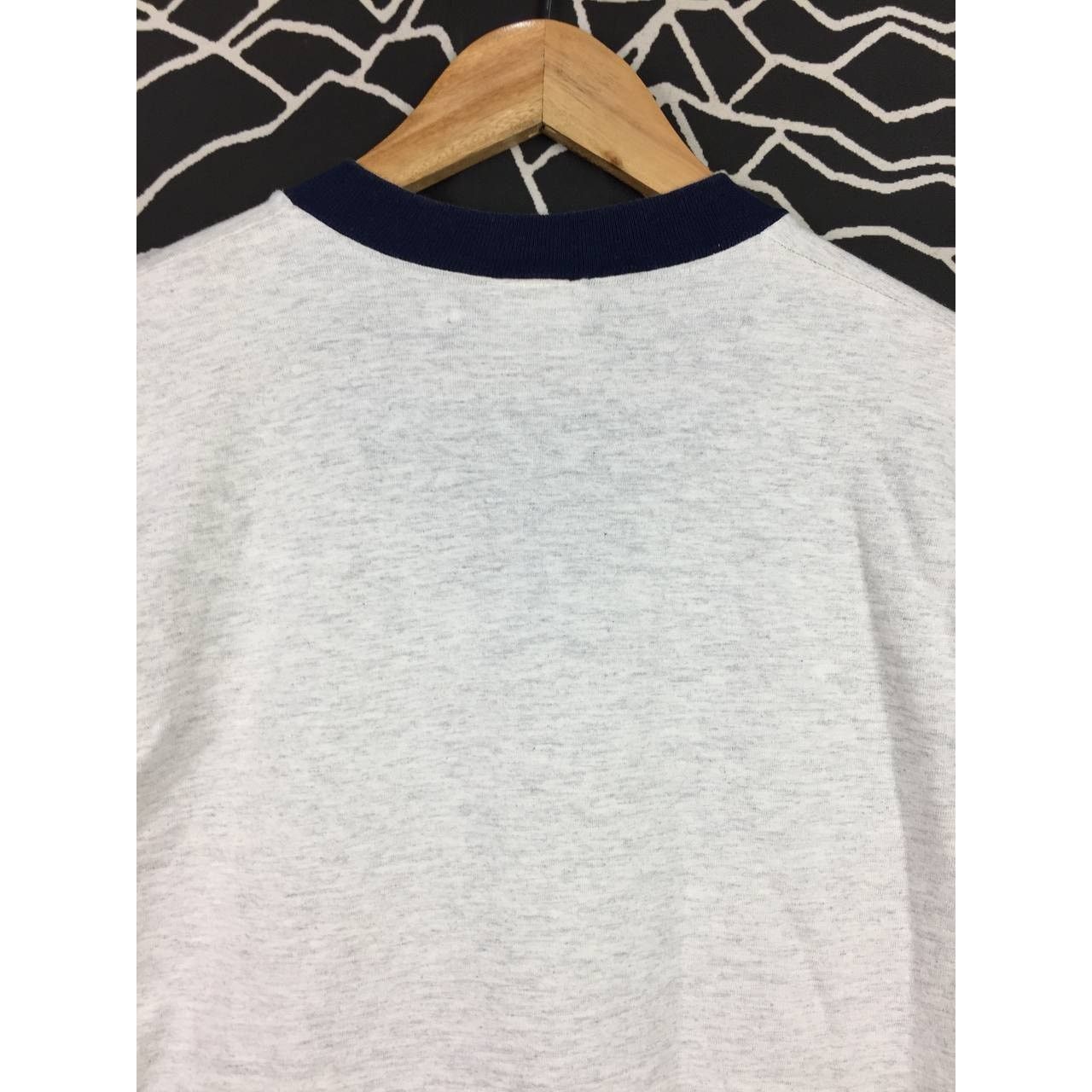 Vintage Vtg Discus Athletic Made In Usa Plain Casual V-Neck Tee Size US M / EU 48-50 / 2 - 7 Thumbnail