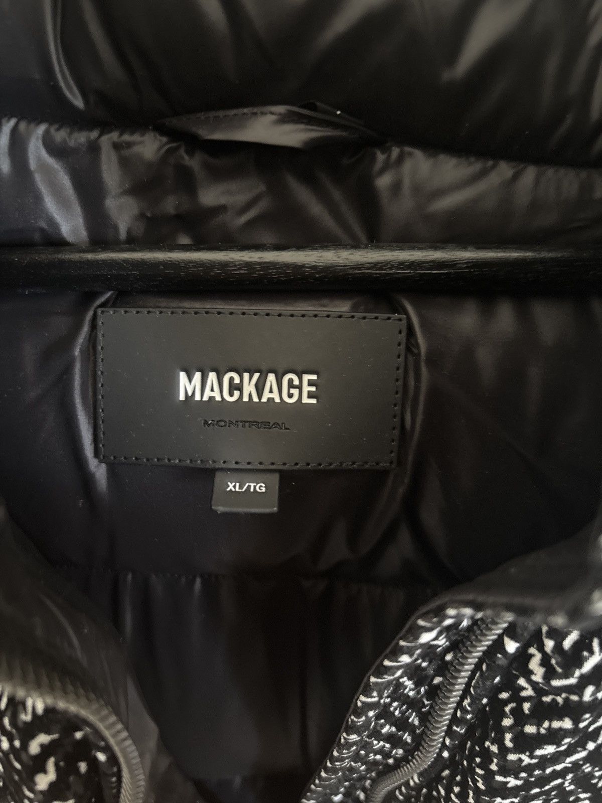 Mackage Madalyn Flocked Medium Down Coat In Black Size XL / US 12-14 / IT 48-50 - 2 Thumbnail