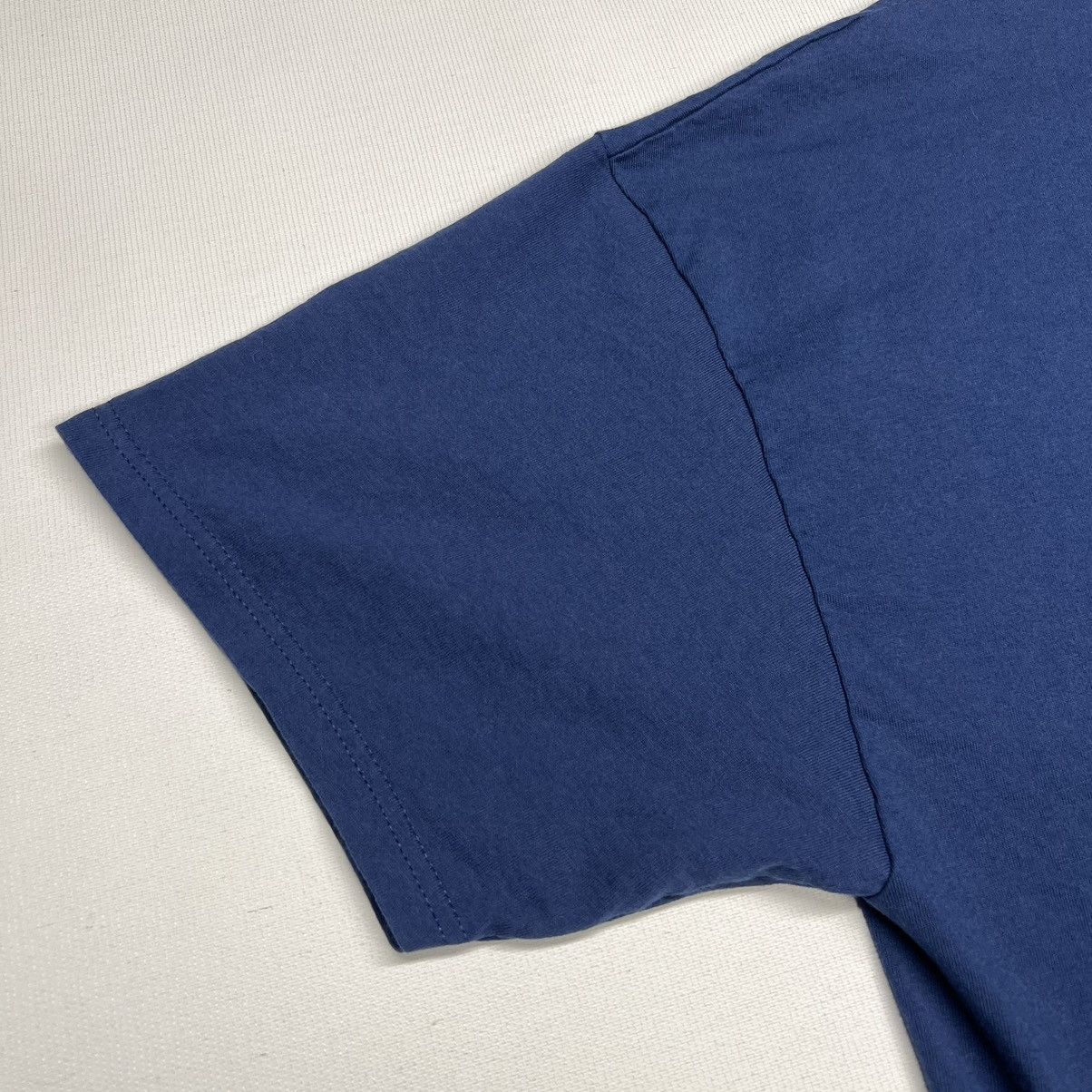 Vintage VTG Radio City Music Hall Tee Shirt Blue New York Logo Y2K Size US XL / EU 56 / 4 - 11 Thumbnail
