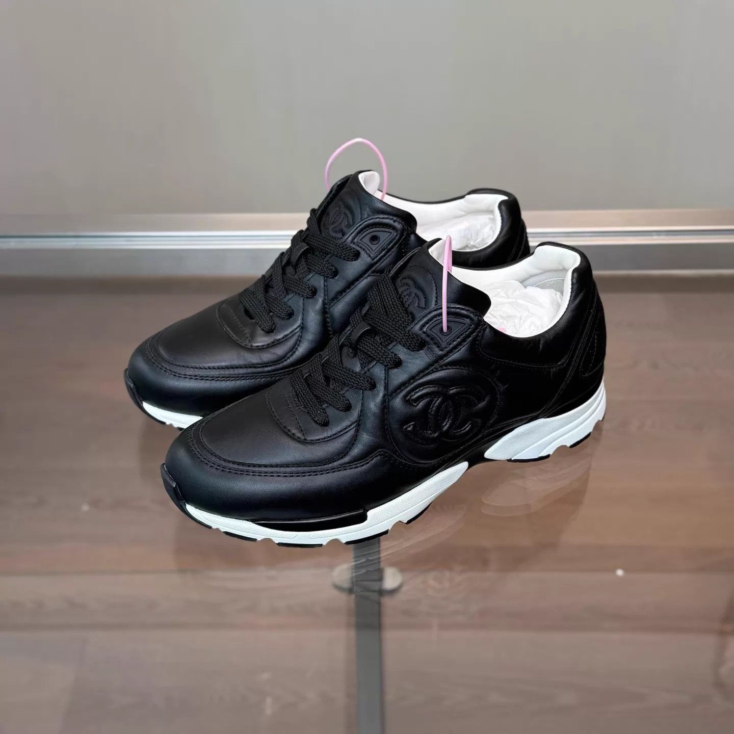 Chanel CHANEL 23K Black White CC Logo Sneakers Women's 37.5 New Size US 7 / IT 37 - 1 Thumbnail