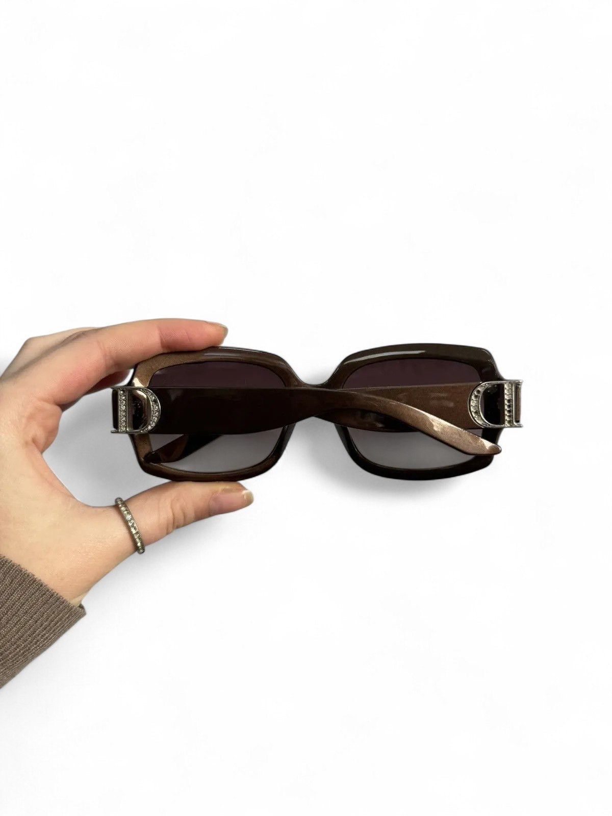 Dior Dior Brown Vintage Sunglasses Retro 2000s Style Size ONE SIZE - 7 Thumbnail