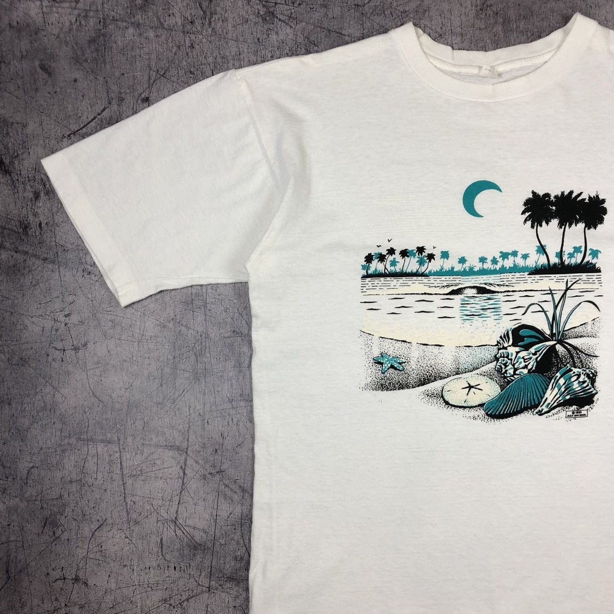 Vintage 1991 Vintage Seashore Graphic Tee Size US M / EU 48-50 / 2 - 10 Thumbnail