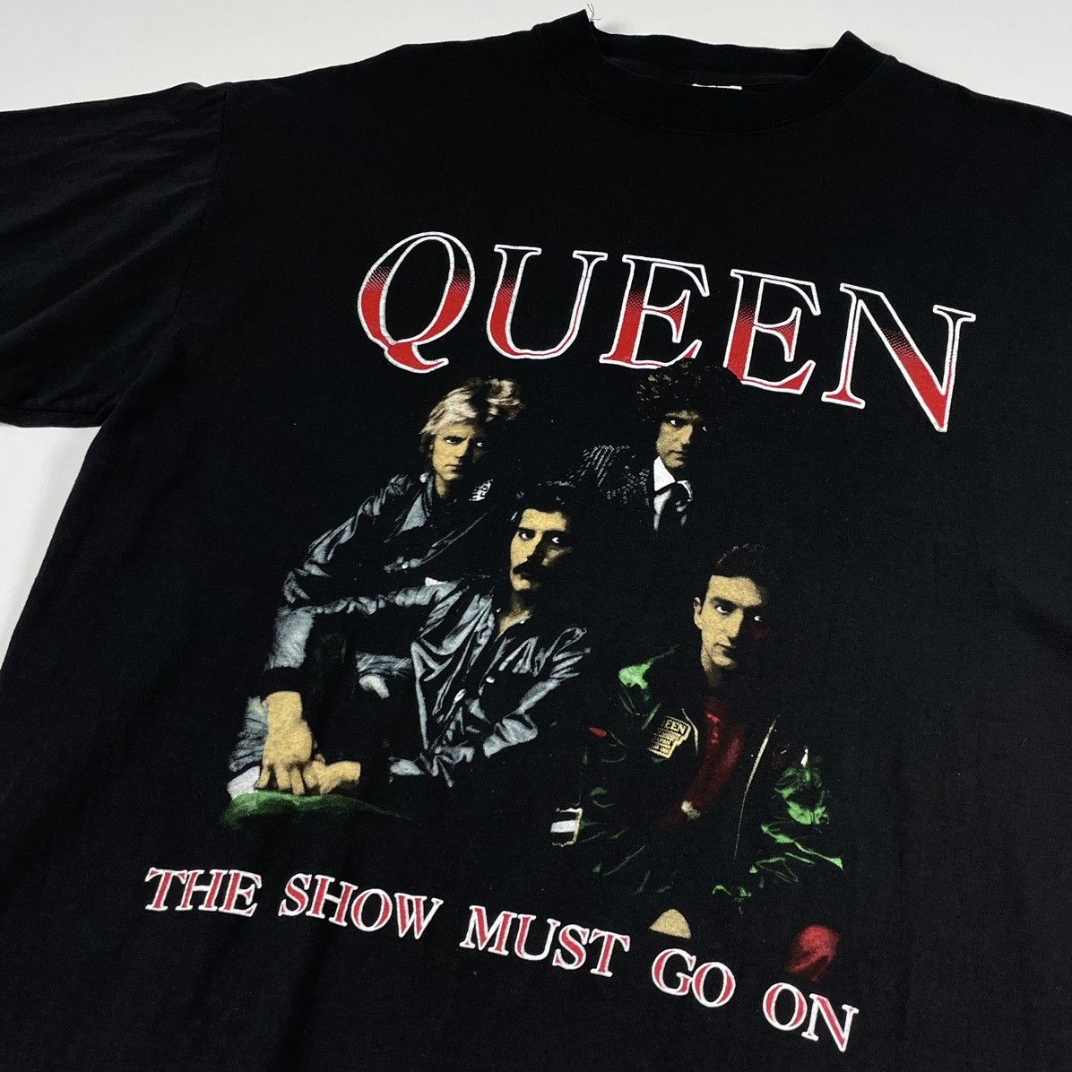 Vintage Vintage Queen Freddie Mercury tee show must go on Size US L / EU 52-54 / 3 - 5 Thumbnail