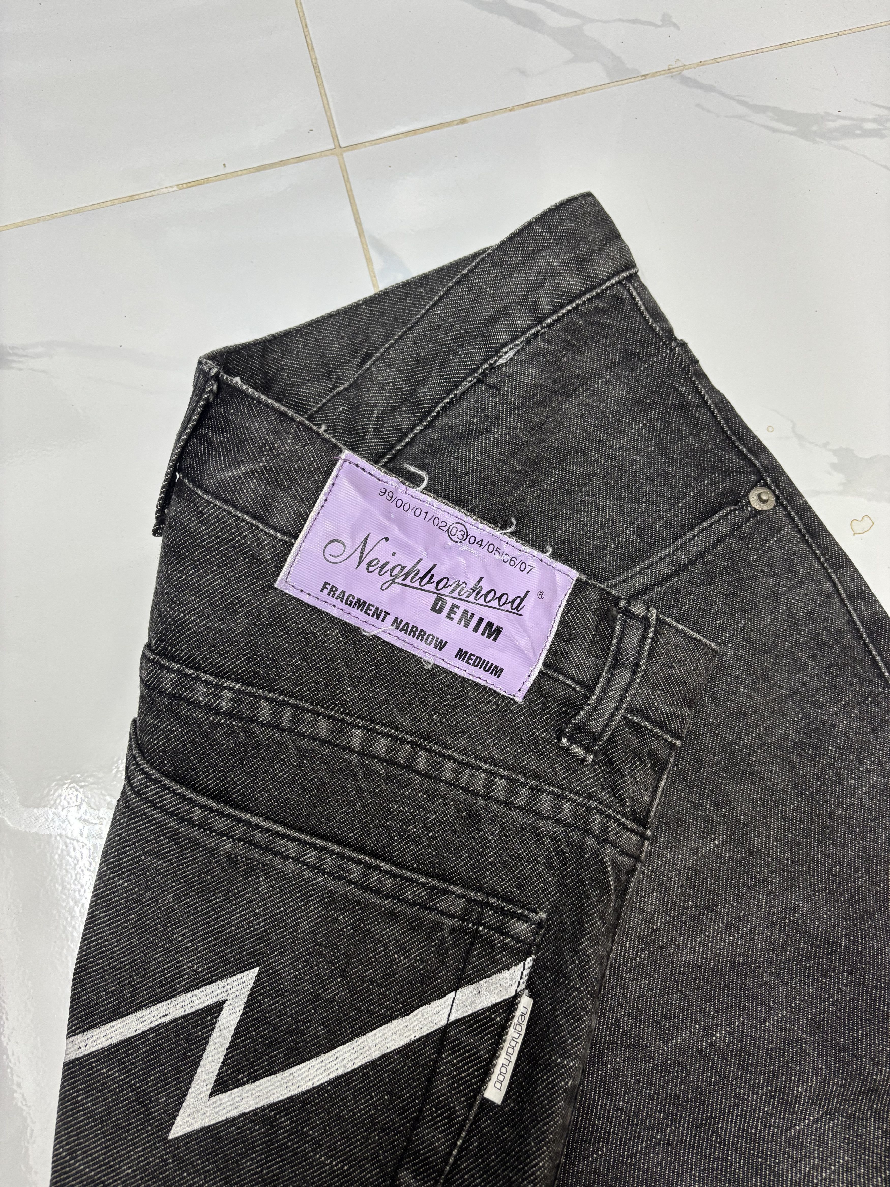 Neighborhood Neighborhood AW03 Black Fragment Narrow Denim Jean Size US 32 / EU 48 - 12 Thumbnail
