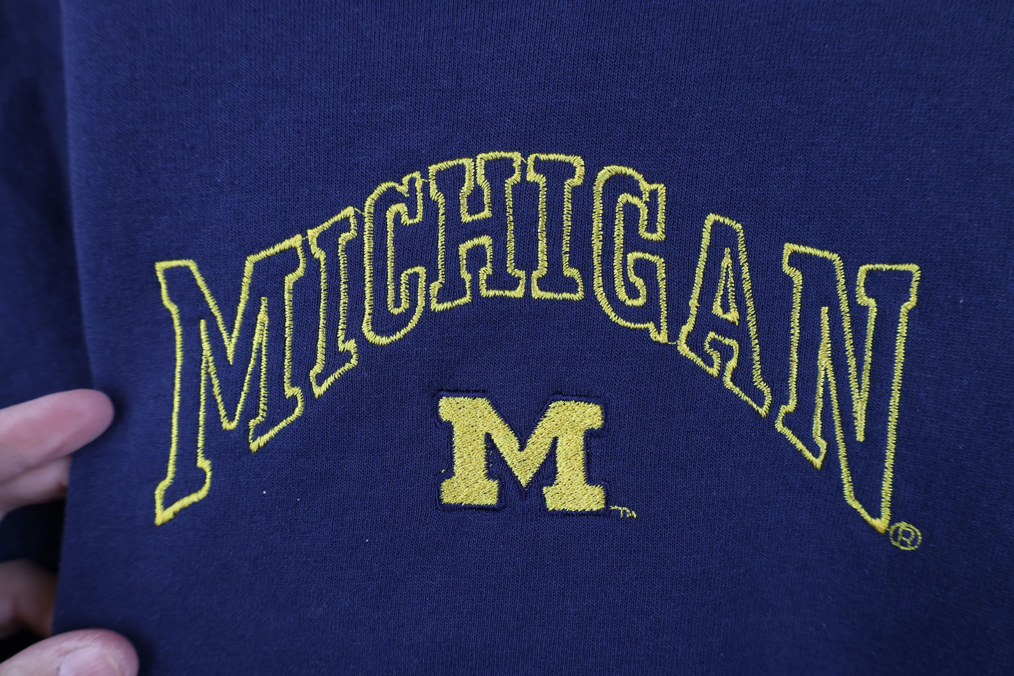 Vintage Vintage 90s Spell University of Michigan Crewneck Sweatshirt Size US XL / EU 56 / 4 - 4 Thumbnail