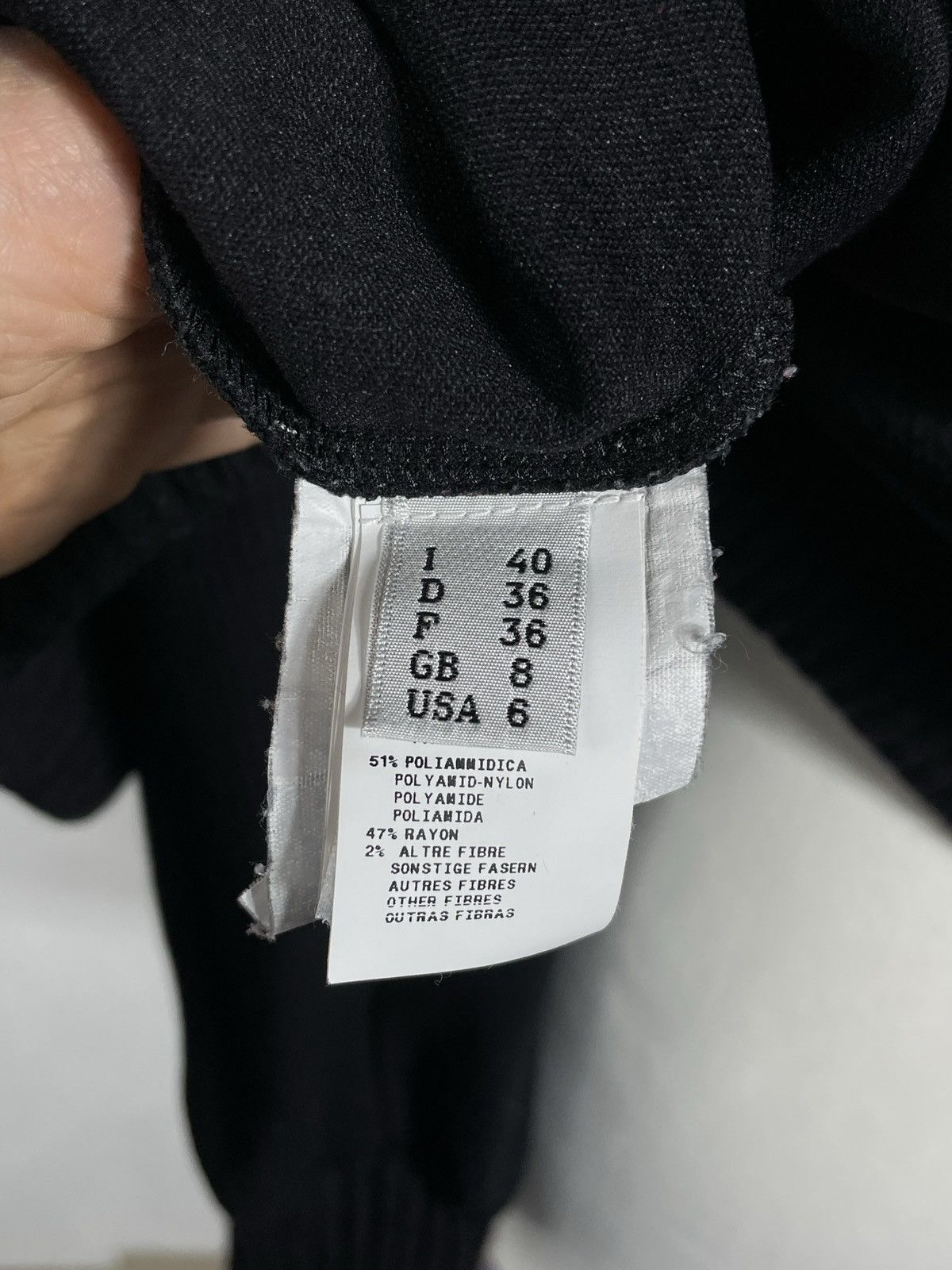 Moschino × Vintage Monogram Vintsge Y2k Crewneck Sweater Jumper Knitwear Luxury Size S / US 4 / IT 40 - 8 Thumbnail