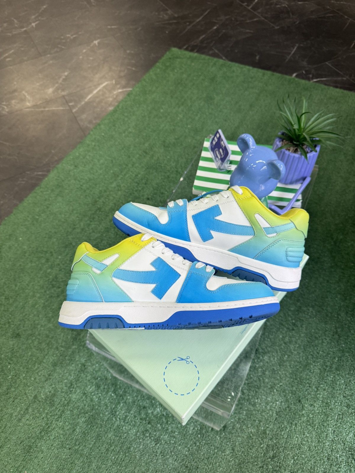 Off-White Off-White Out Of Office Sneaker Size US 9 / EU 42 - 3 Thumbnail
