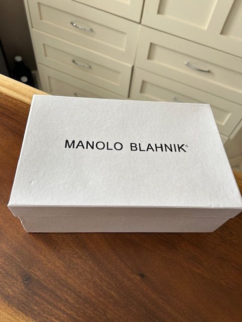 Manolo Blahnik Manolo Blahnik Size US 8 / IT 38 - 4 Thumbnail