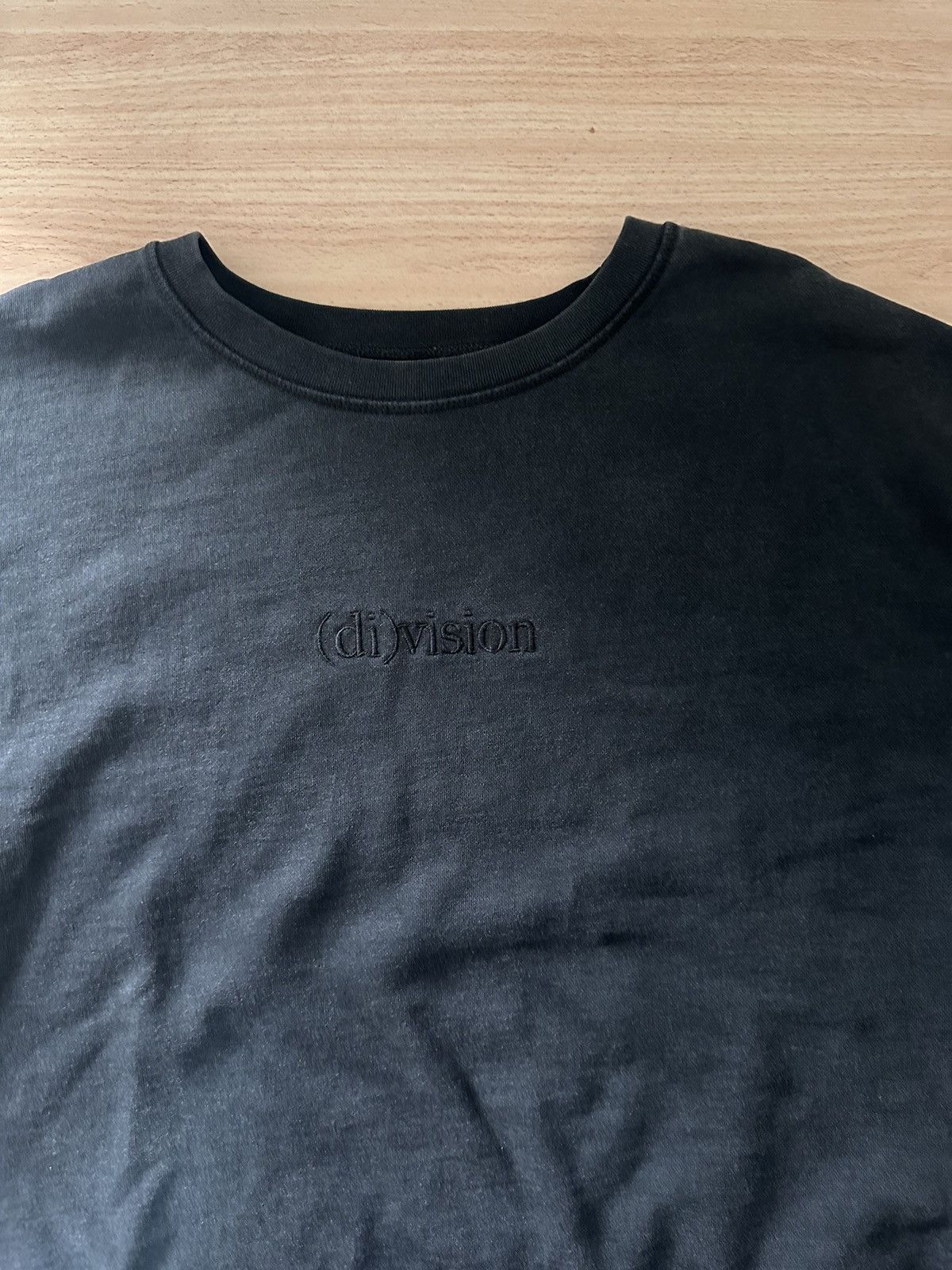 (di)vision (di)vision washed black crewneck Size US M / EU 48-50 / 2 - 1 Thumbnail