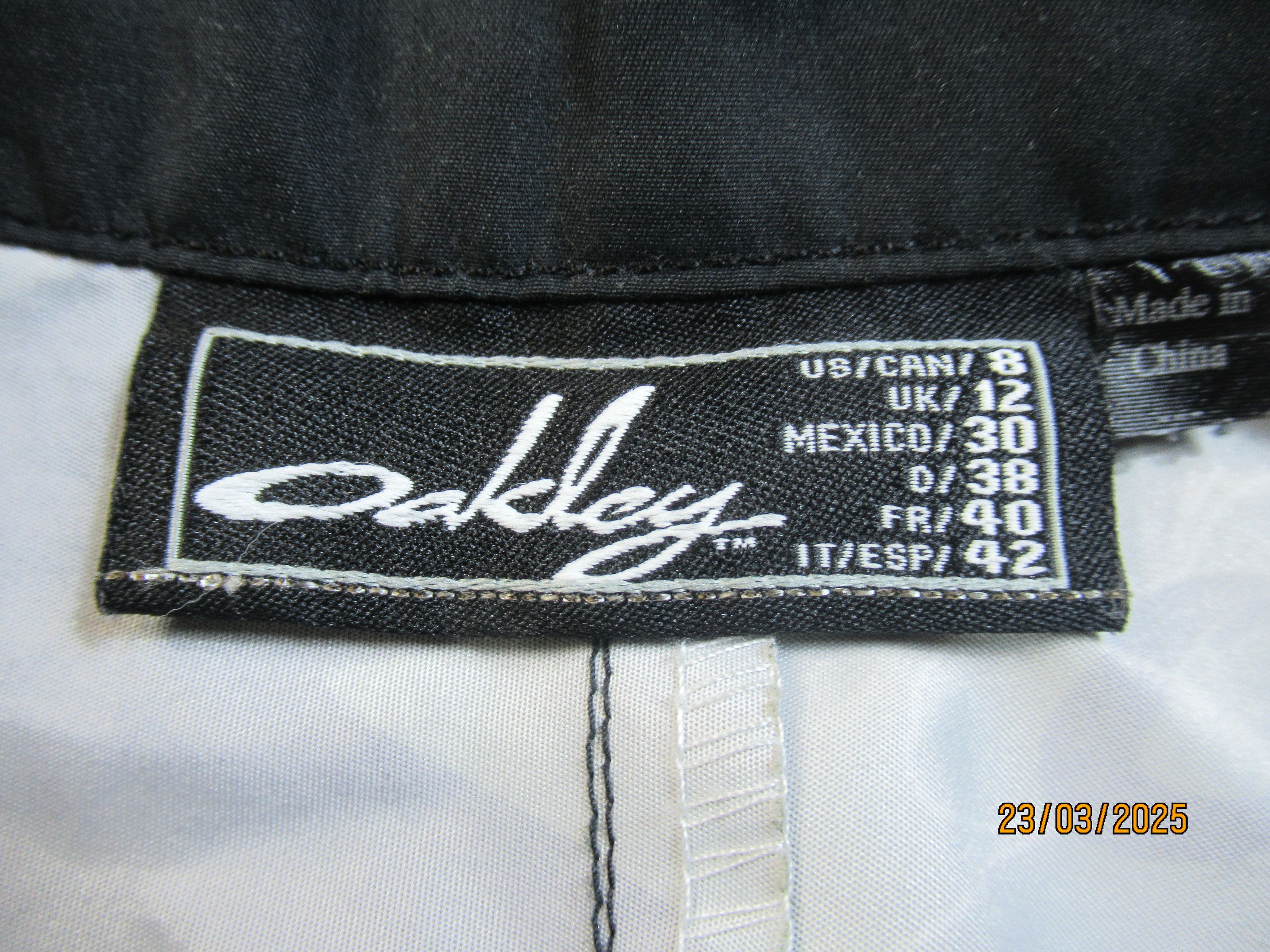 Oakley Oakley shorts Size 30" / US 8 / IT 44 - 3 Thumbnail