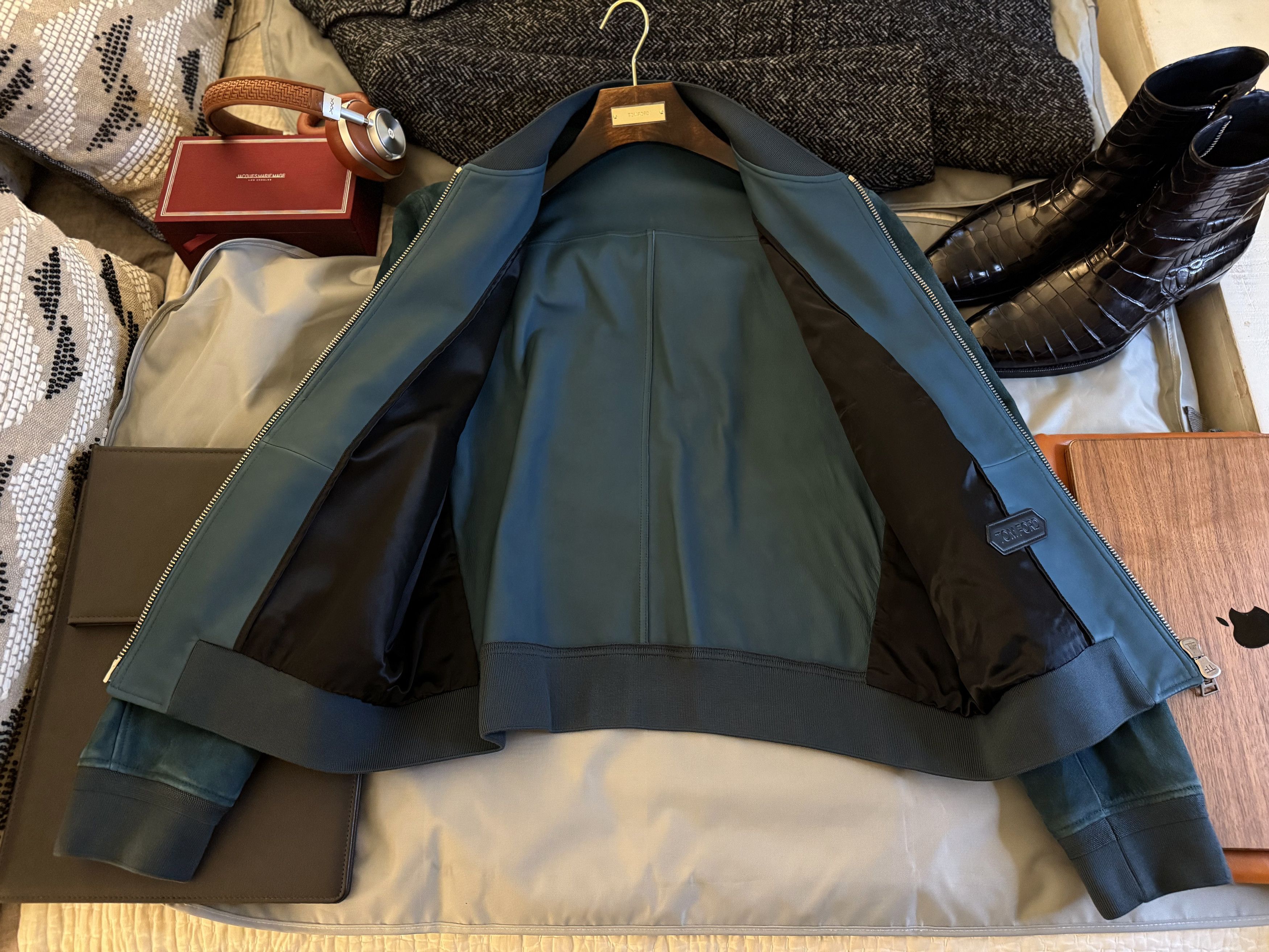 Tom Ford Coveted Rare $7,600 w/tax Cerulean Suede Bomber Jacket Size US XL / EU 56 / 4 - 16 Thumbnail