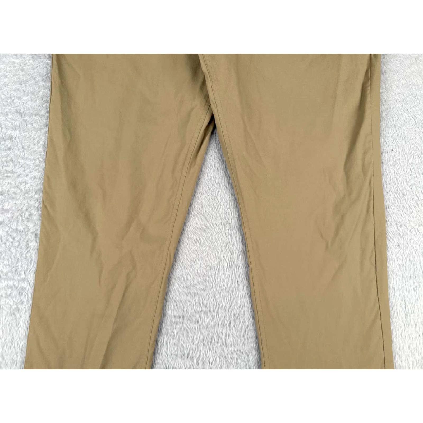 Weatherproof Weatherproof Pants Mens Regular Cargo Straight Beige 36x32 Nylon Blend Size 36 Inseam 32 Front Flat Pockets Cargo Pocket Workwear Outdoor Size US 36 / EU 52 - 3 Thumbnail